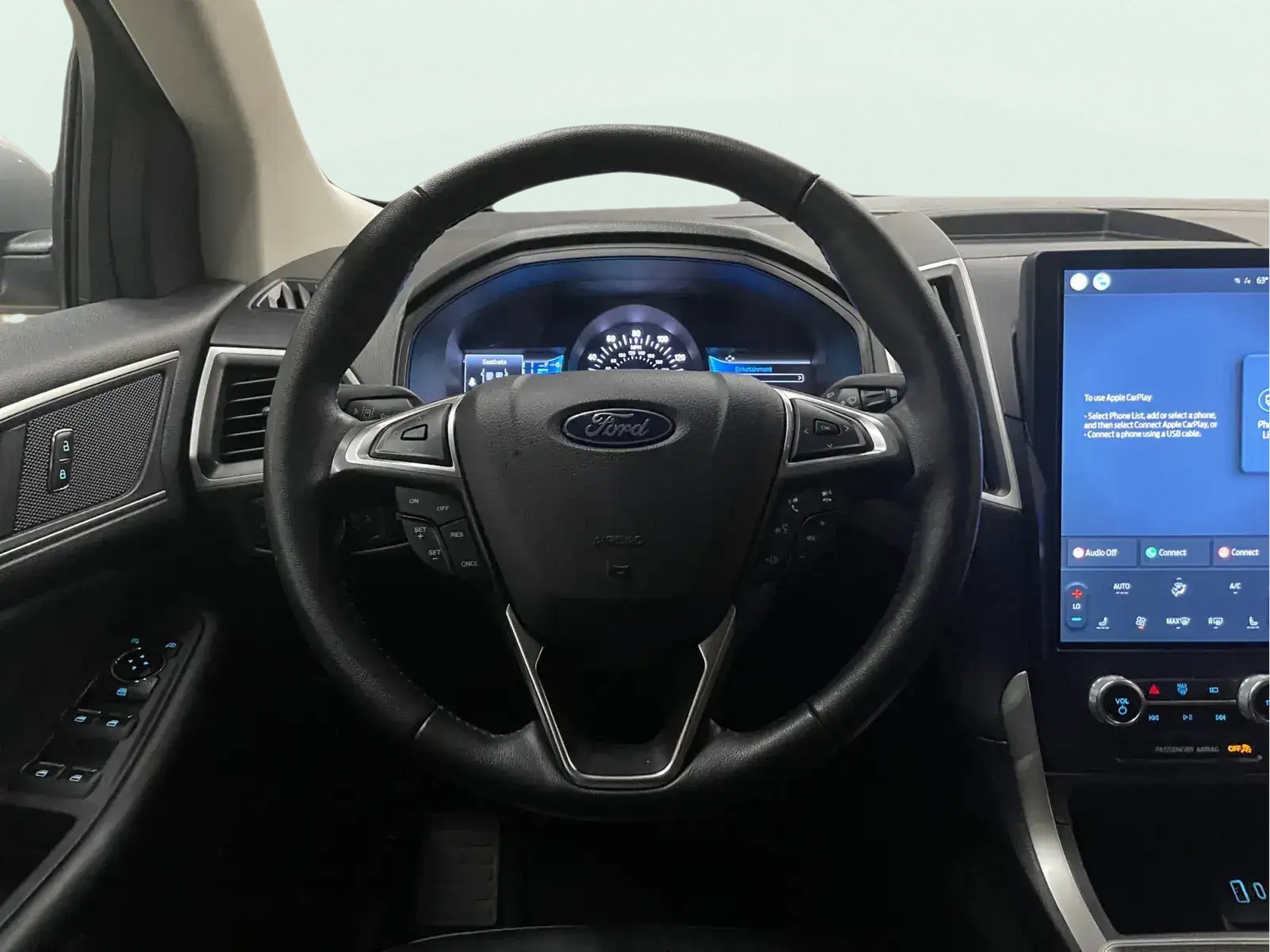 Vehicle interior 360 preview