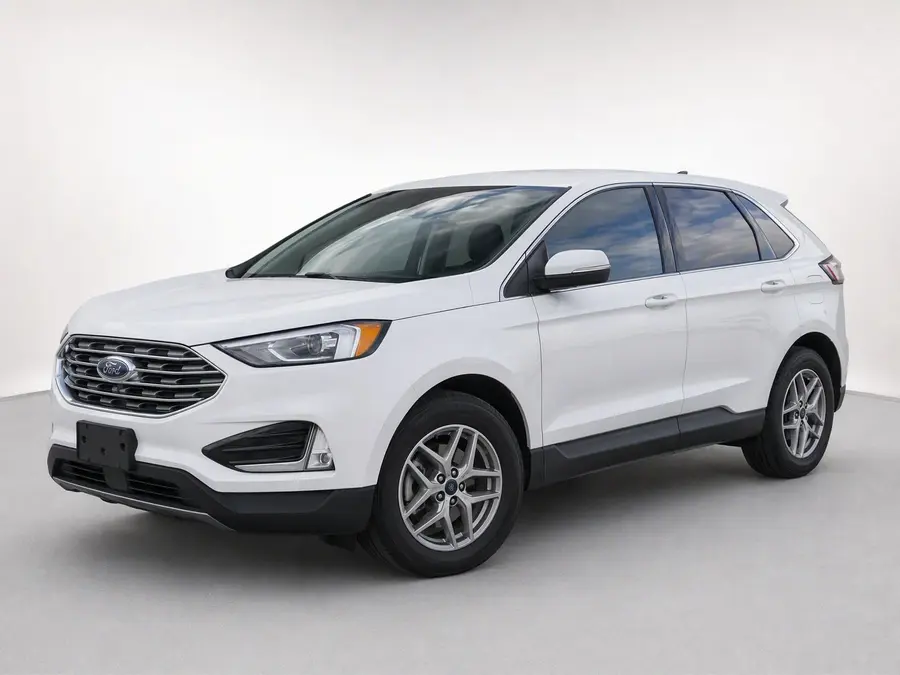 2023 Ford Edge — image 1 of 9