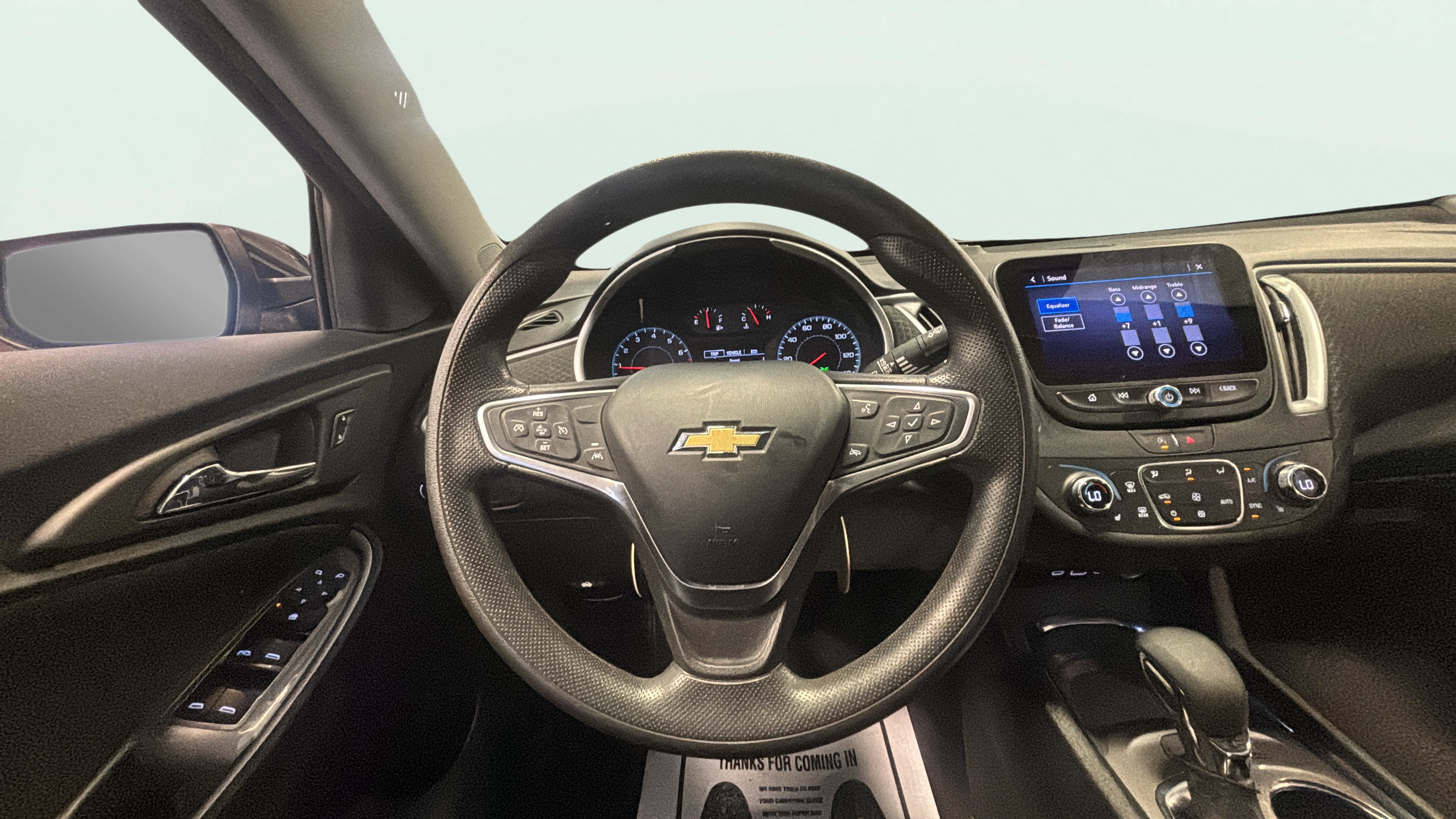 Vehicle interior 360 preview