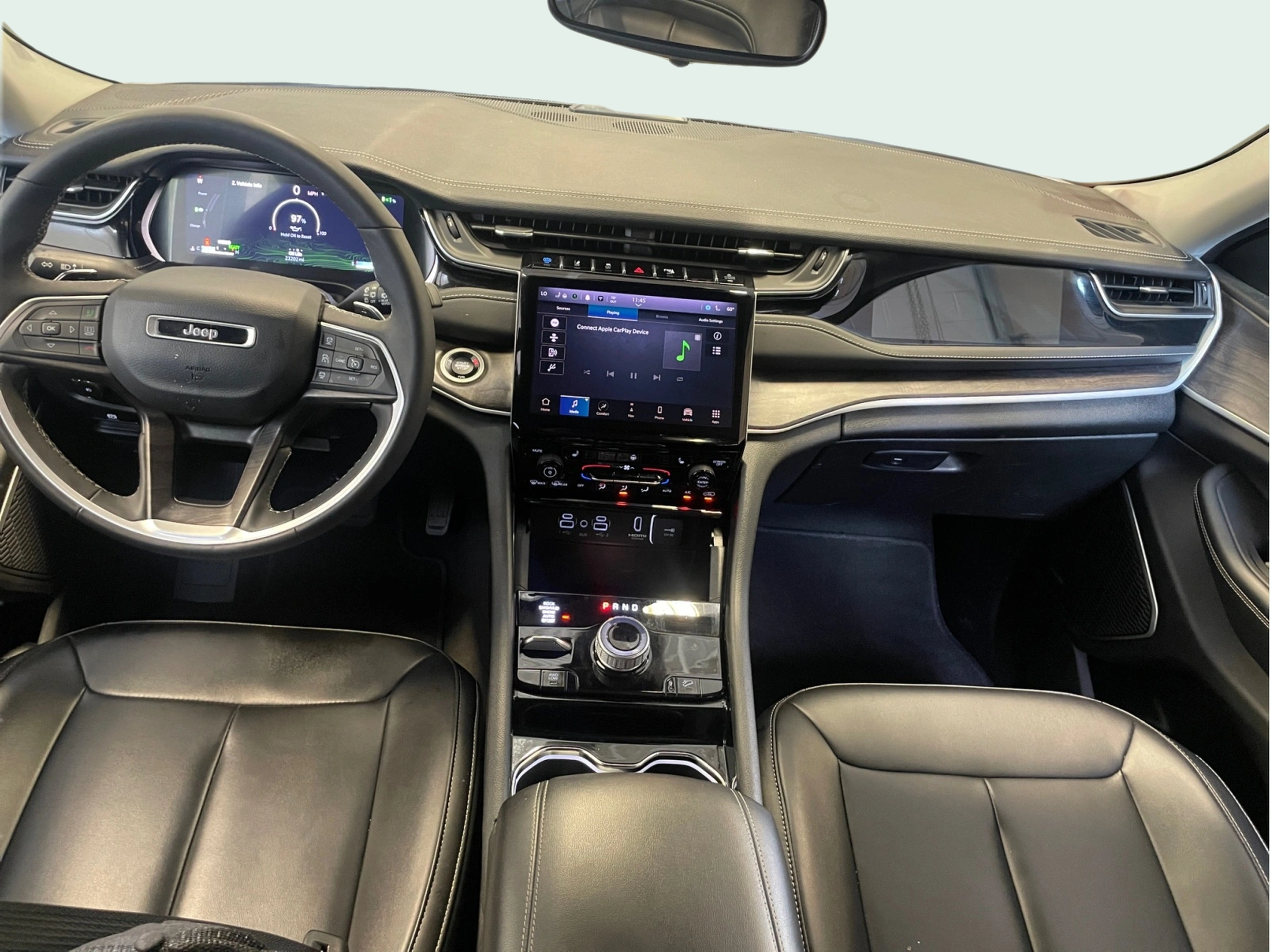 Vehicle interior 360 preview