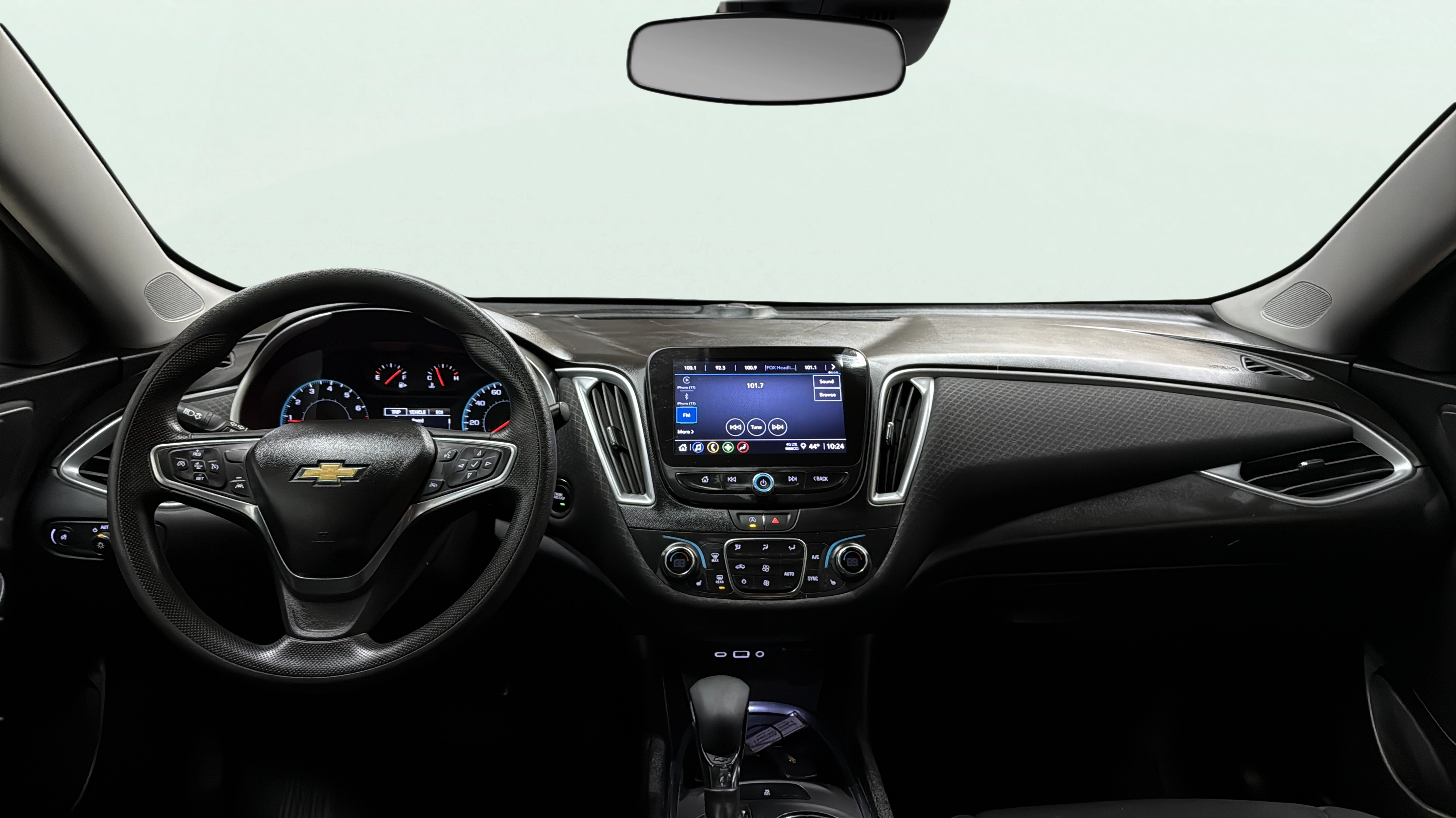 Vehicle interior 360 preview