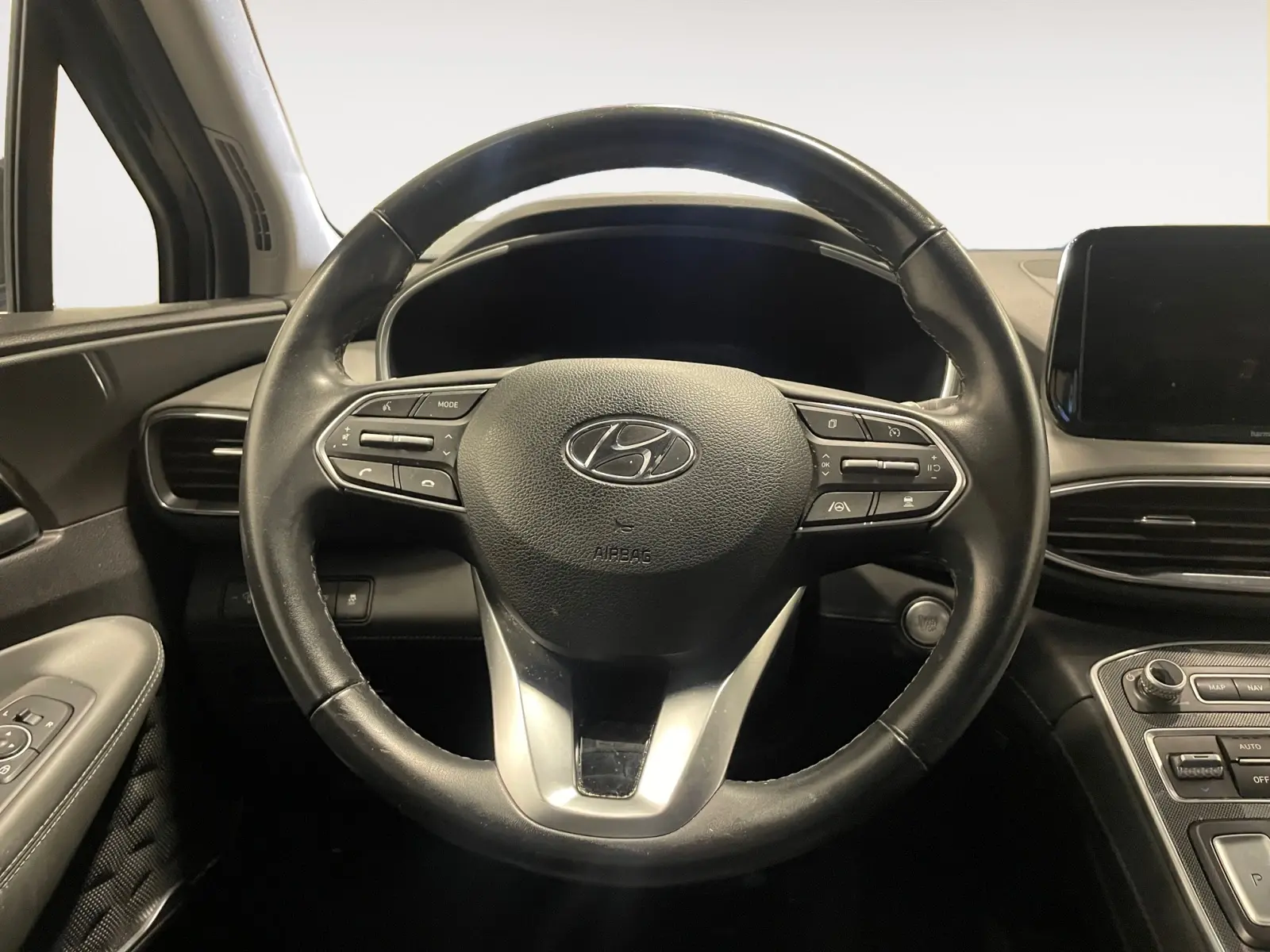 Vehicle interior 3