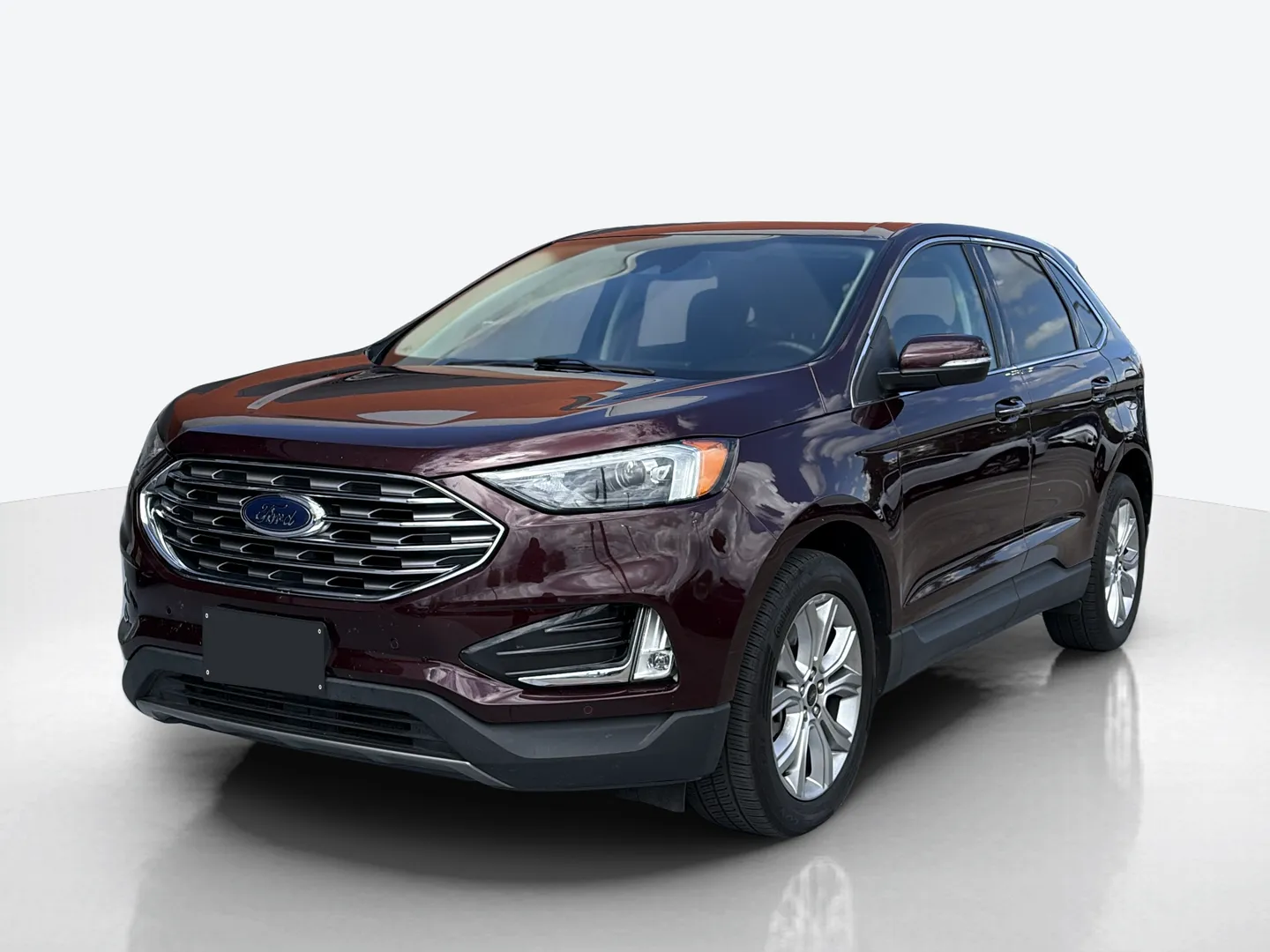 2023 Ford Edge — image 1 of 8