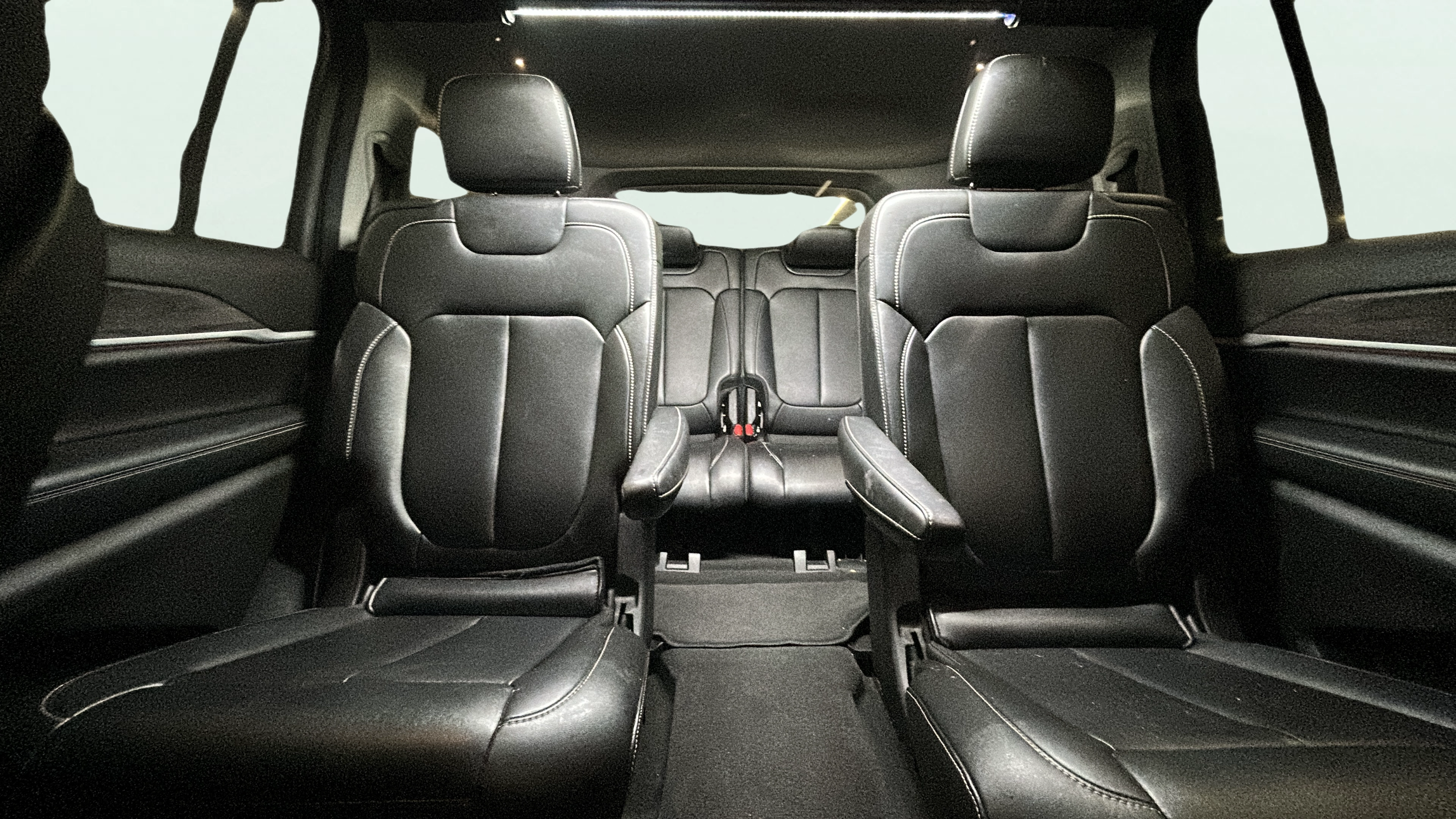 Vehicle interior 2