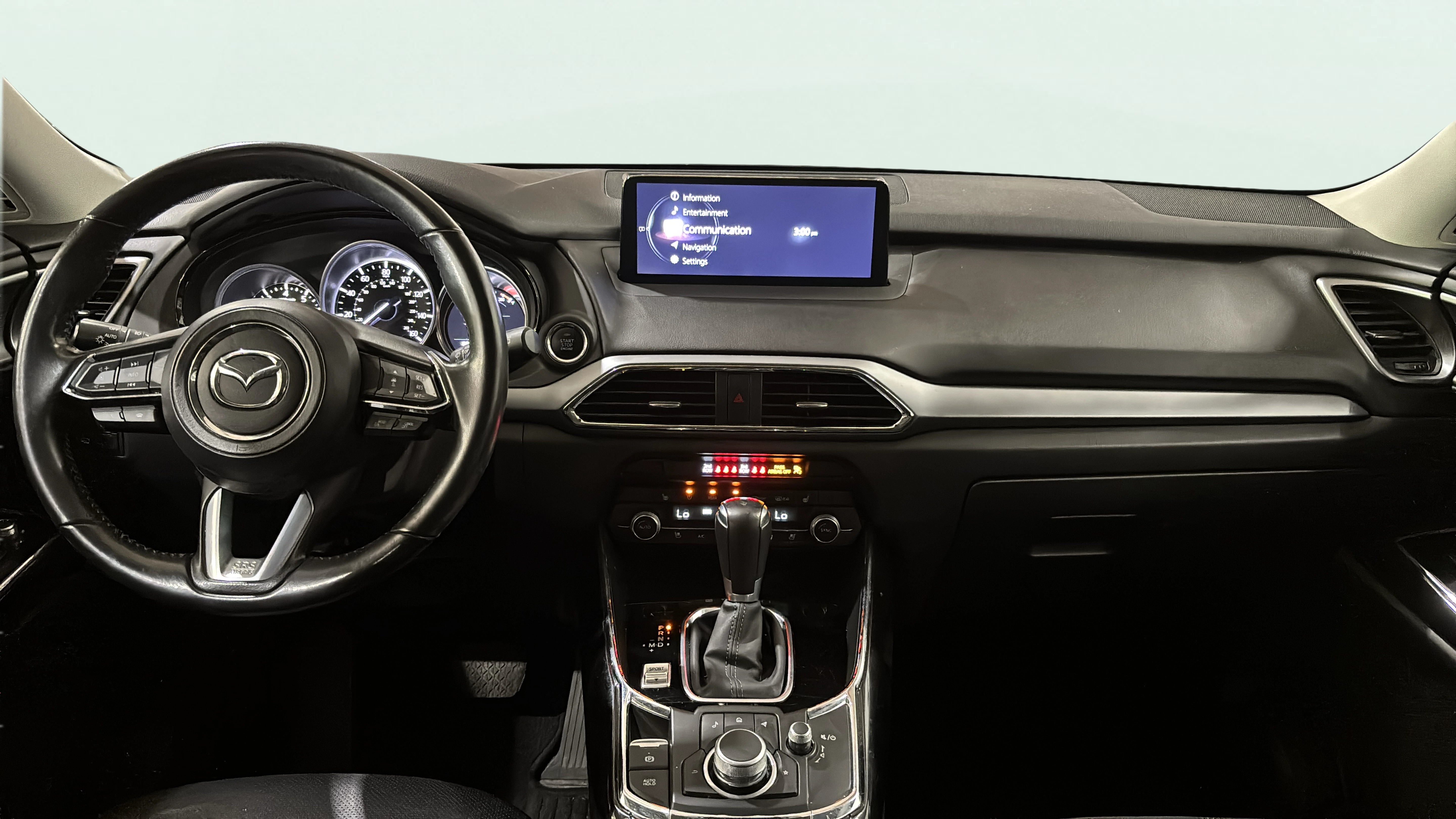 Vehicle interior 360 preview