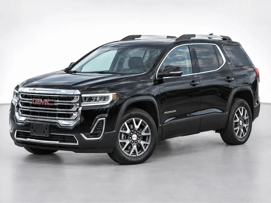 2023 GMC Acadia — image 1 of 9