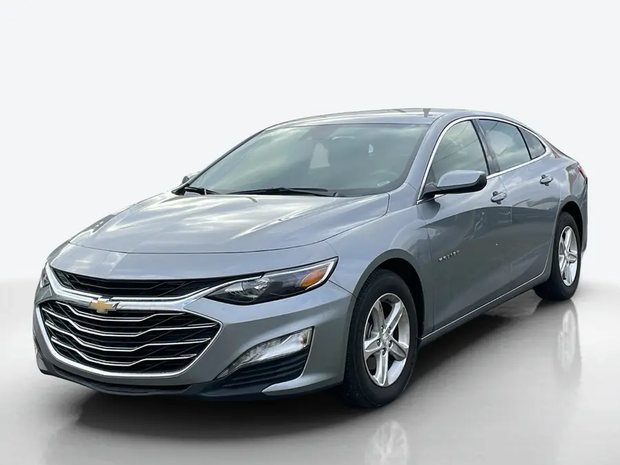 2024 Chevrolet Malibu — image 1 of 7