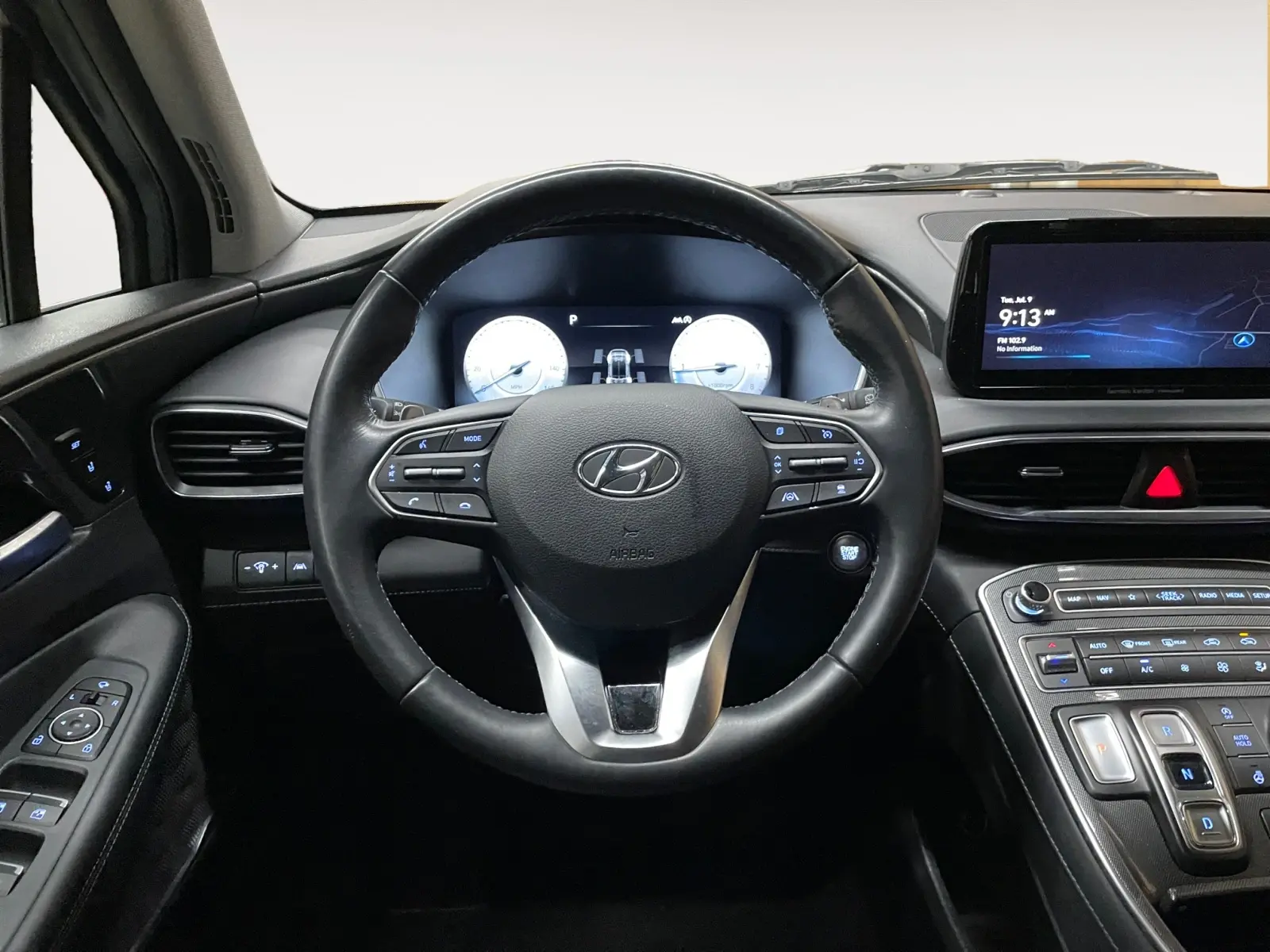 Vehicle interior 3