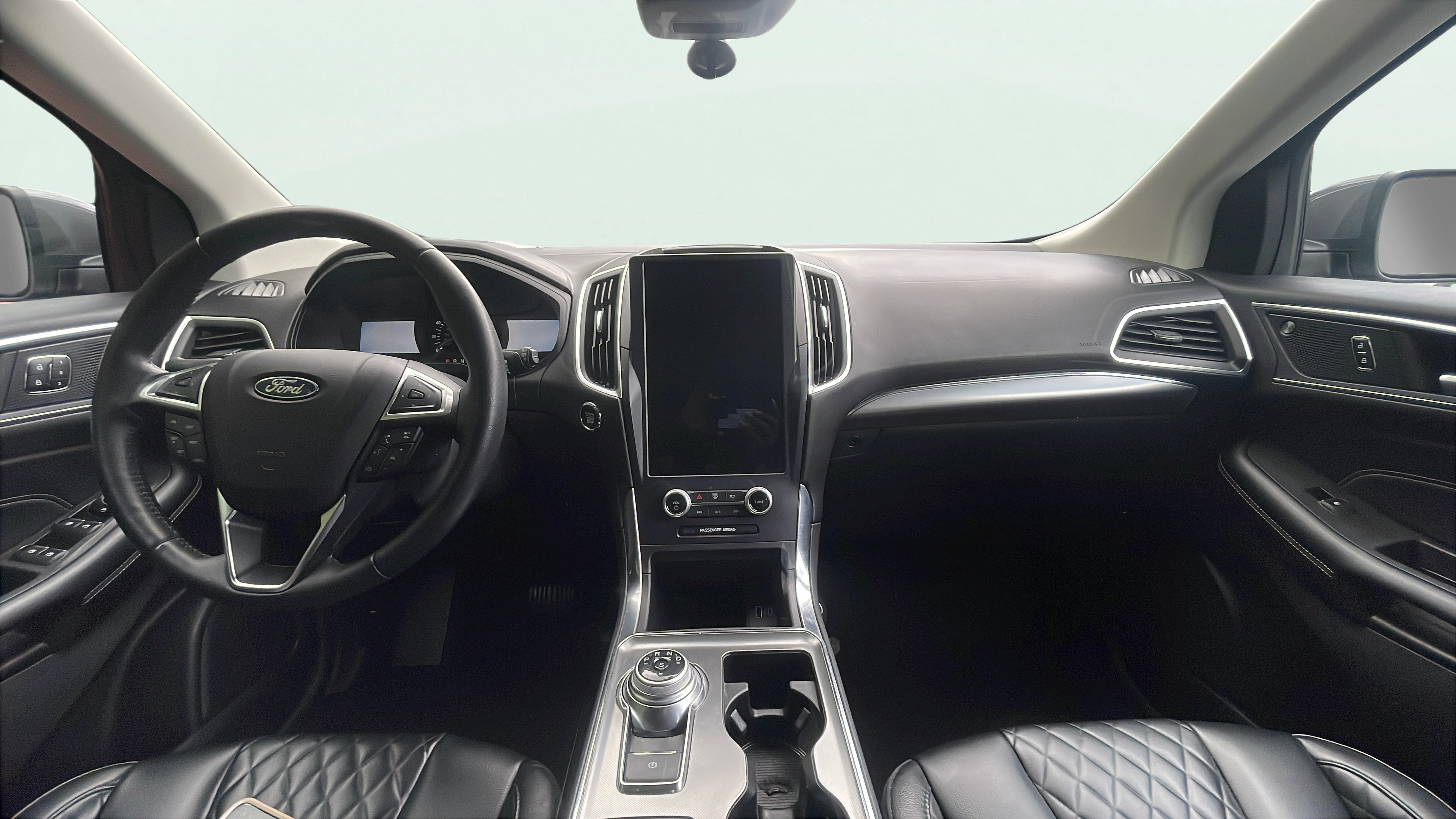 Vehicle interior 360 preview