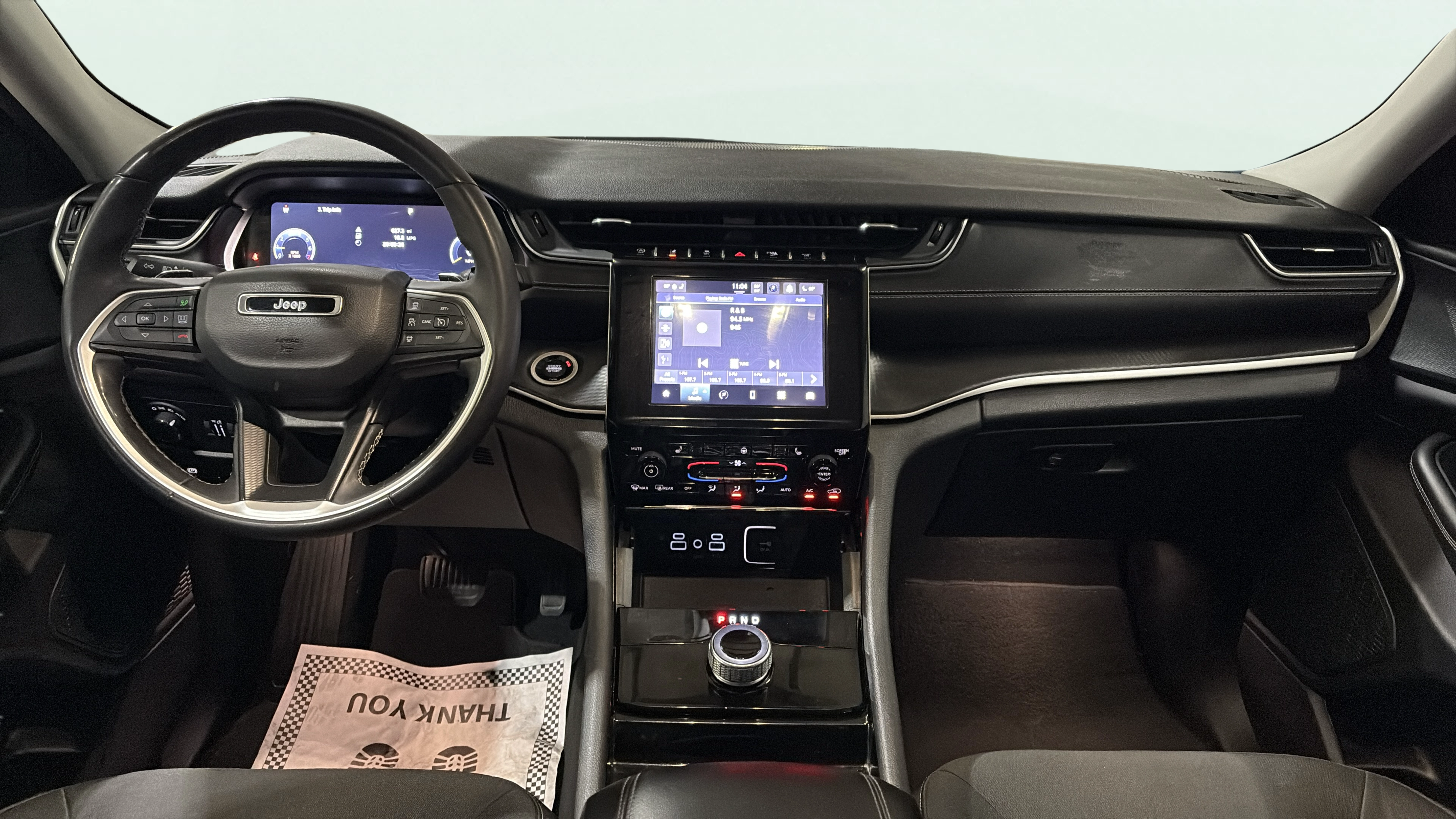 Vehicle interior 360 preview