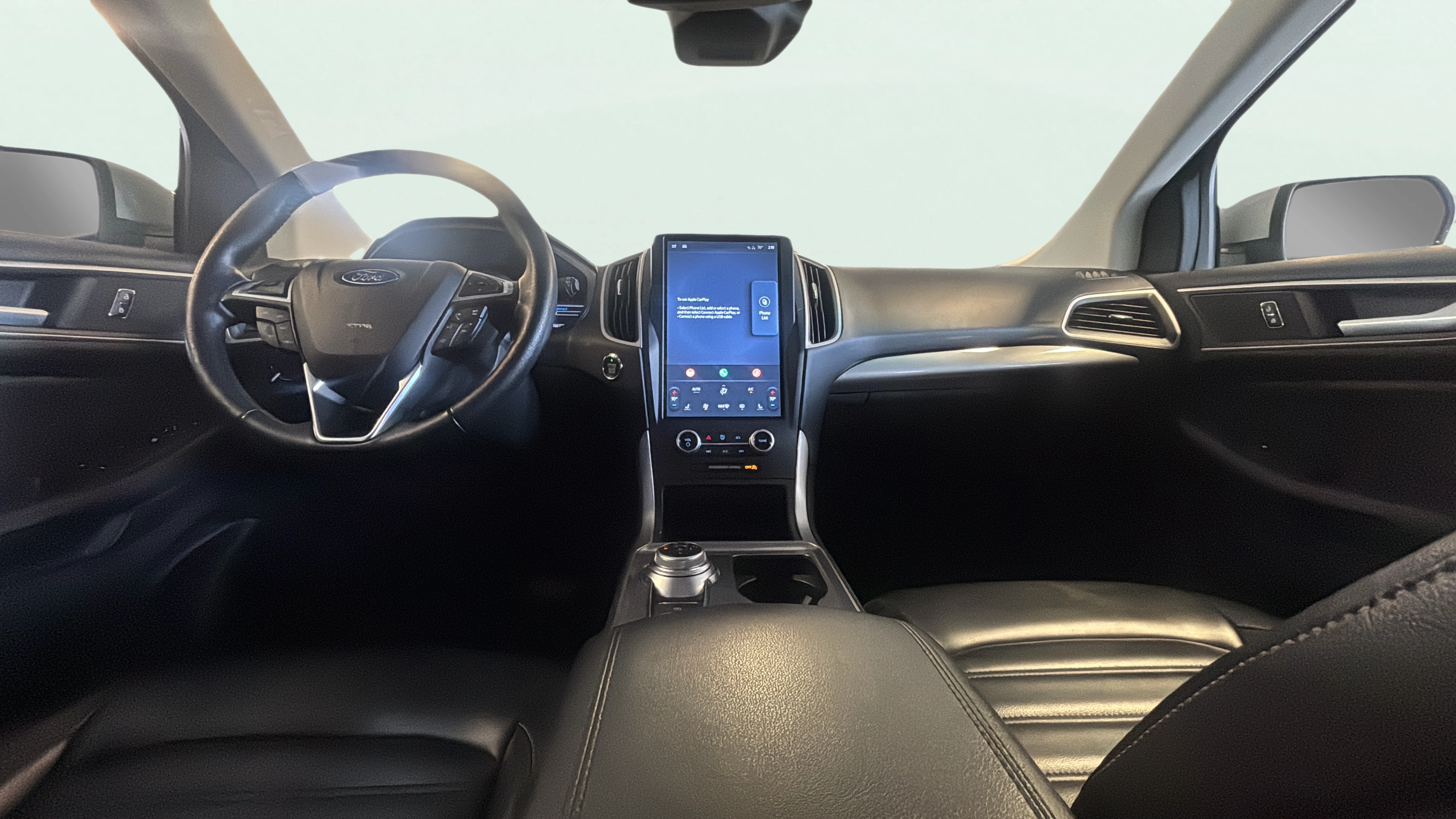 Vehicle interior 360 preview