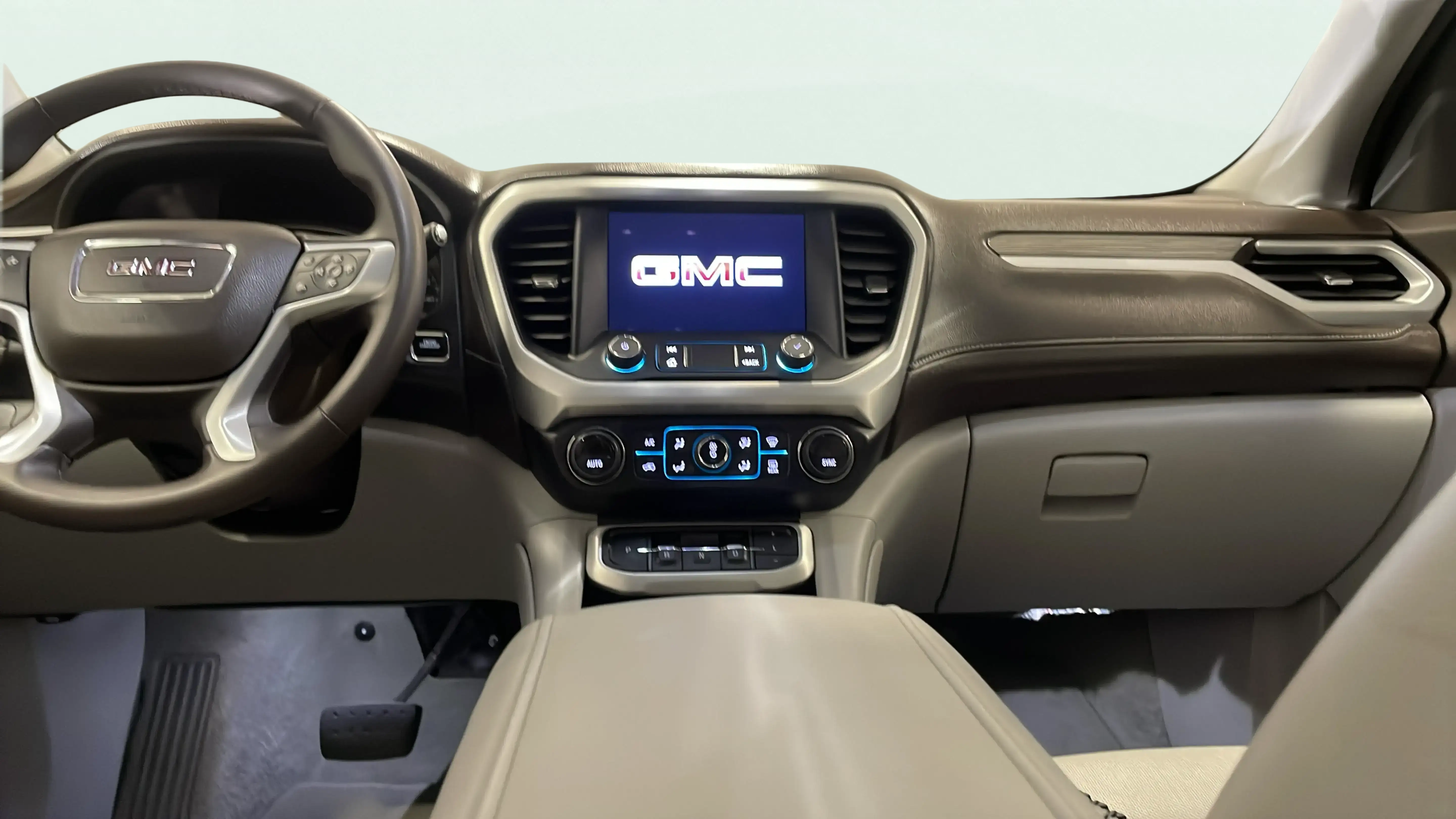 Vehicle interior 360 preview