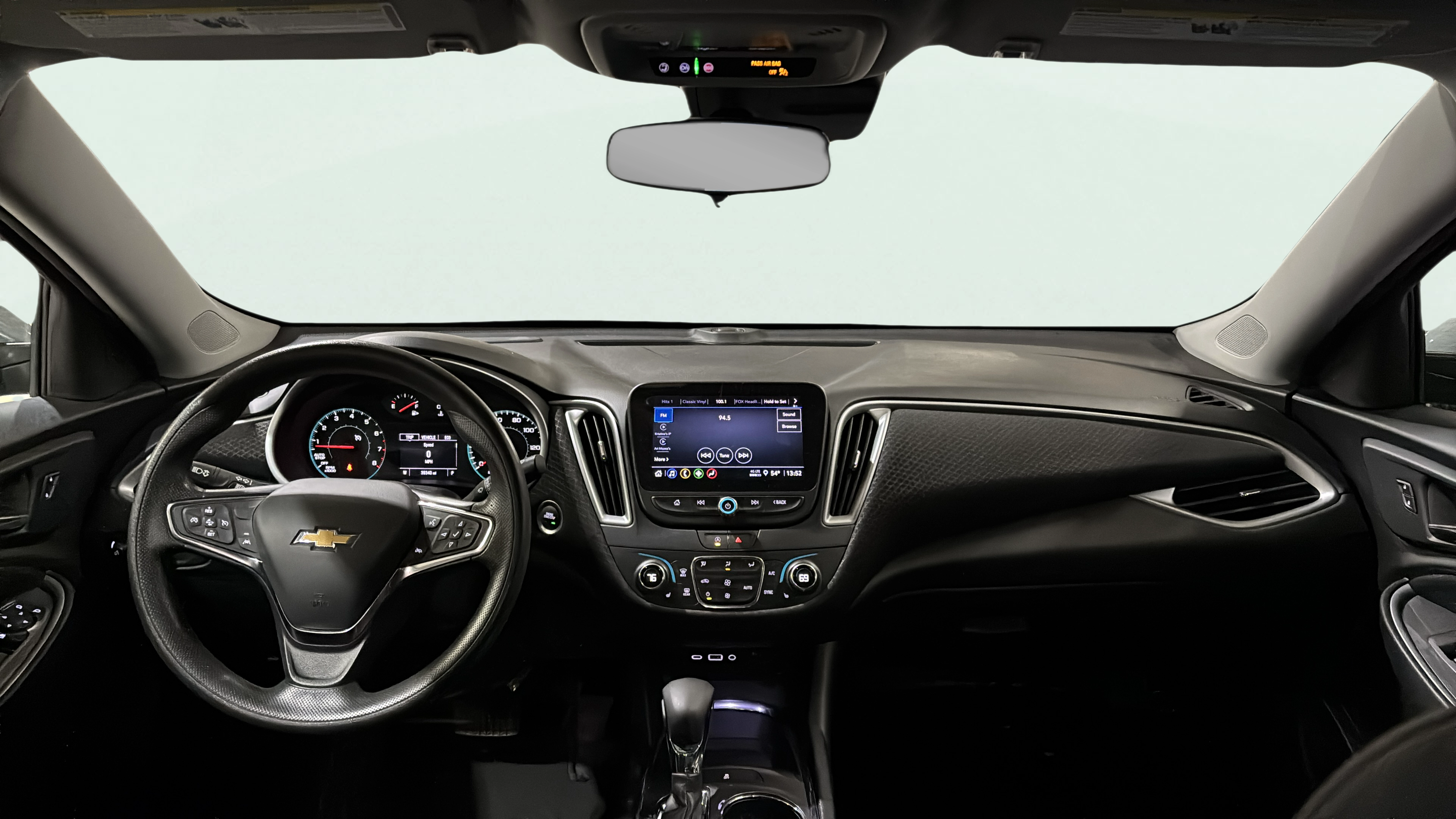 Vehicle interior 360 preview