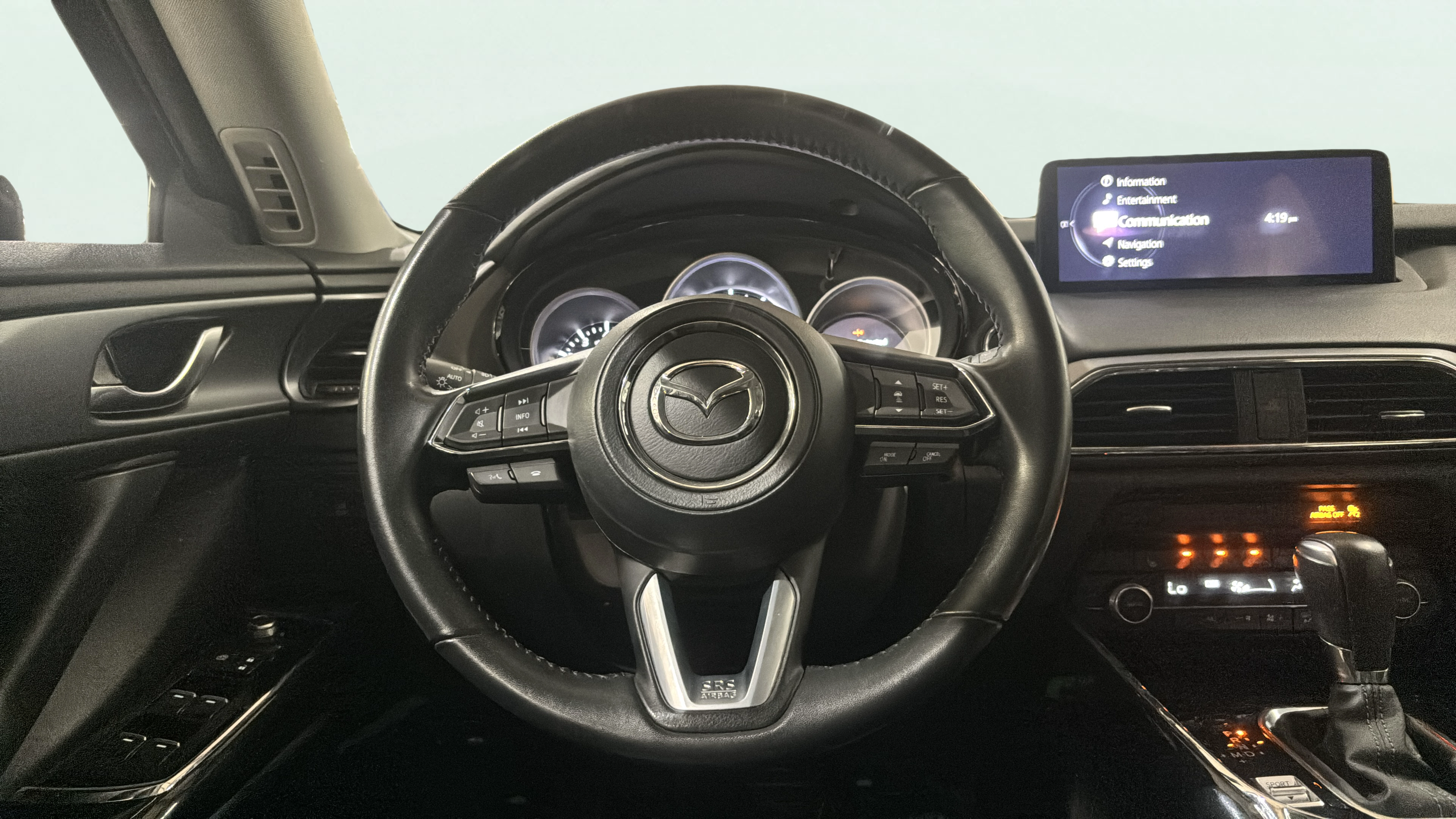 Vehicle interior 360 preview