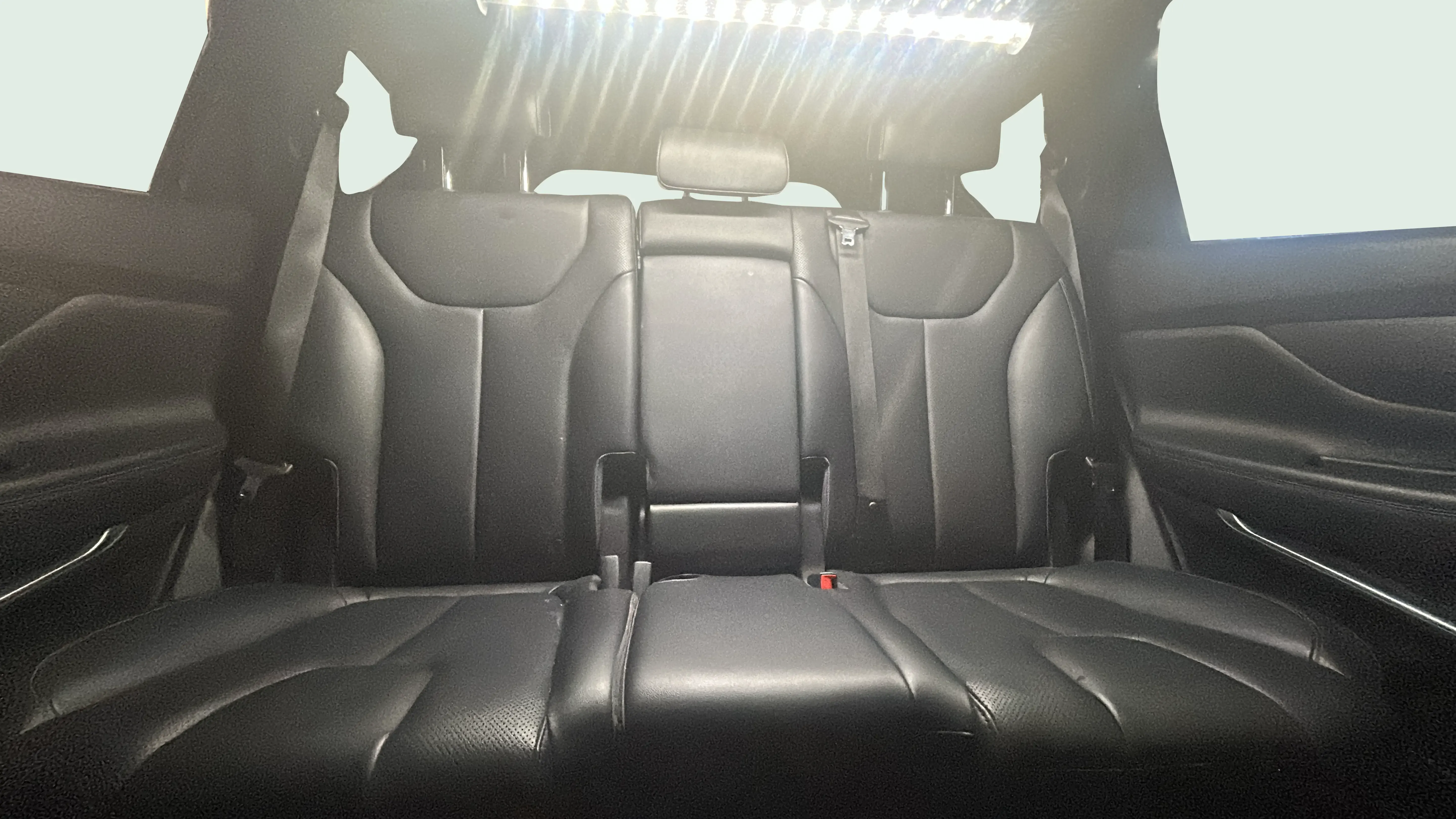 Vehicle interior 2