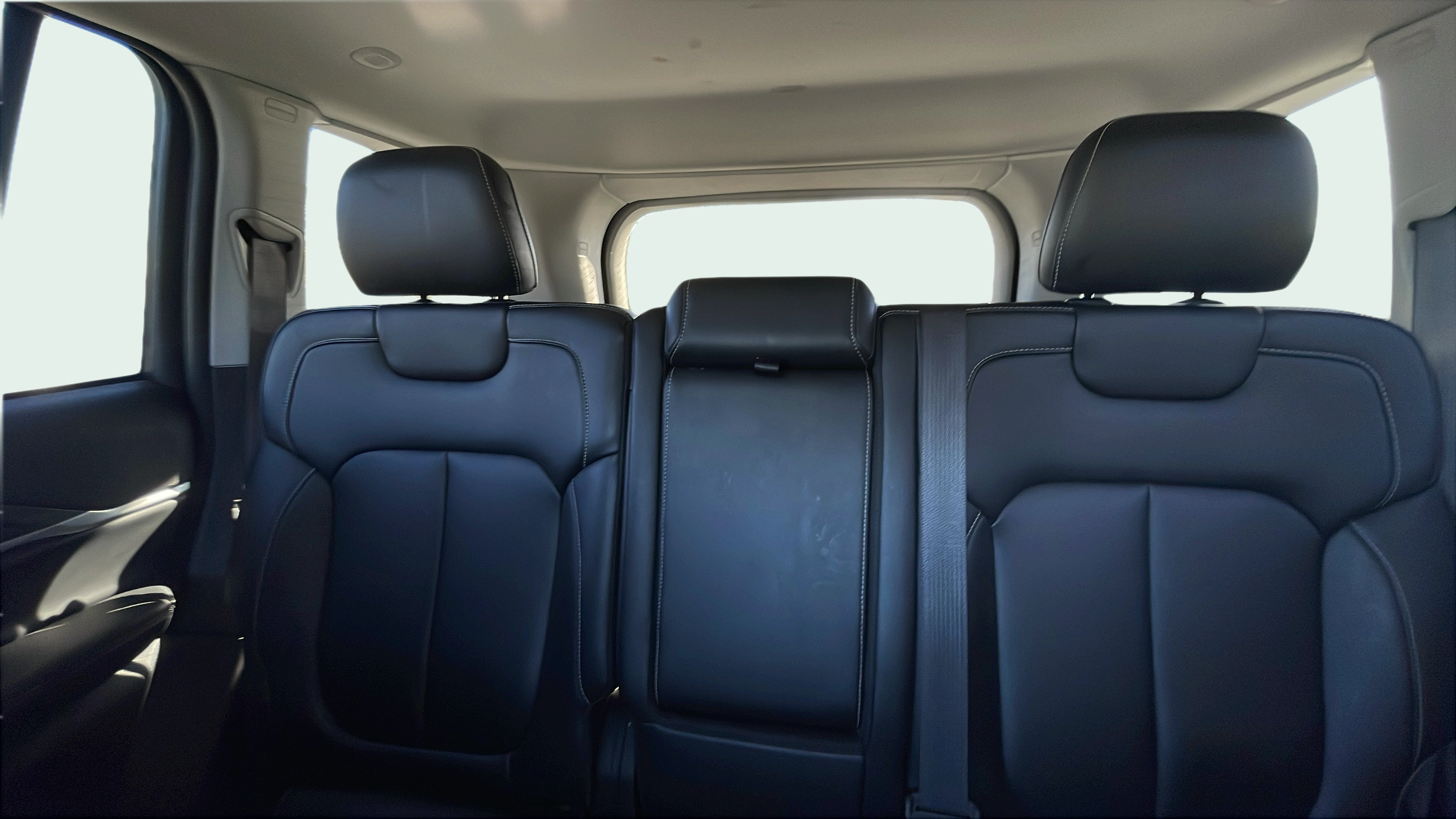 Vehicle interior 2