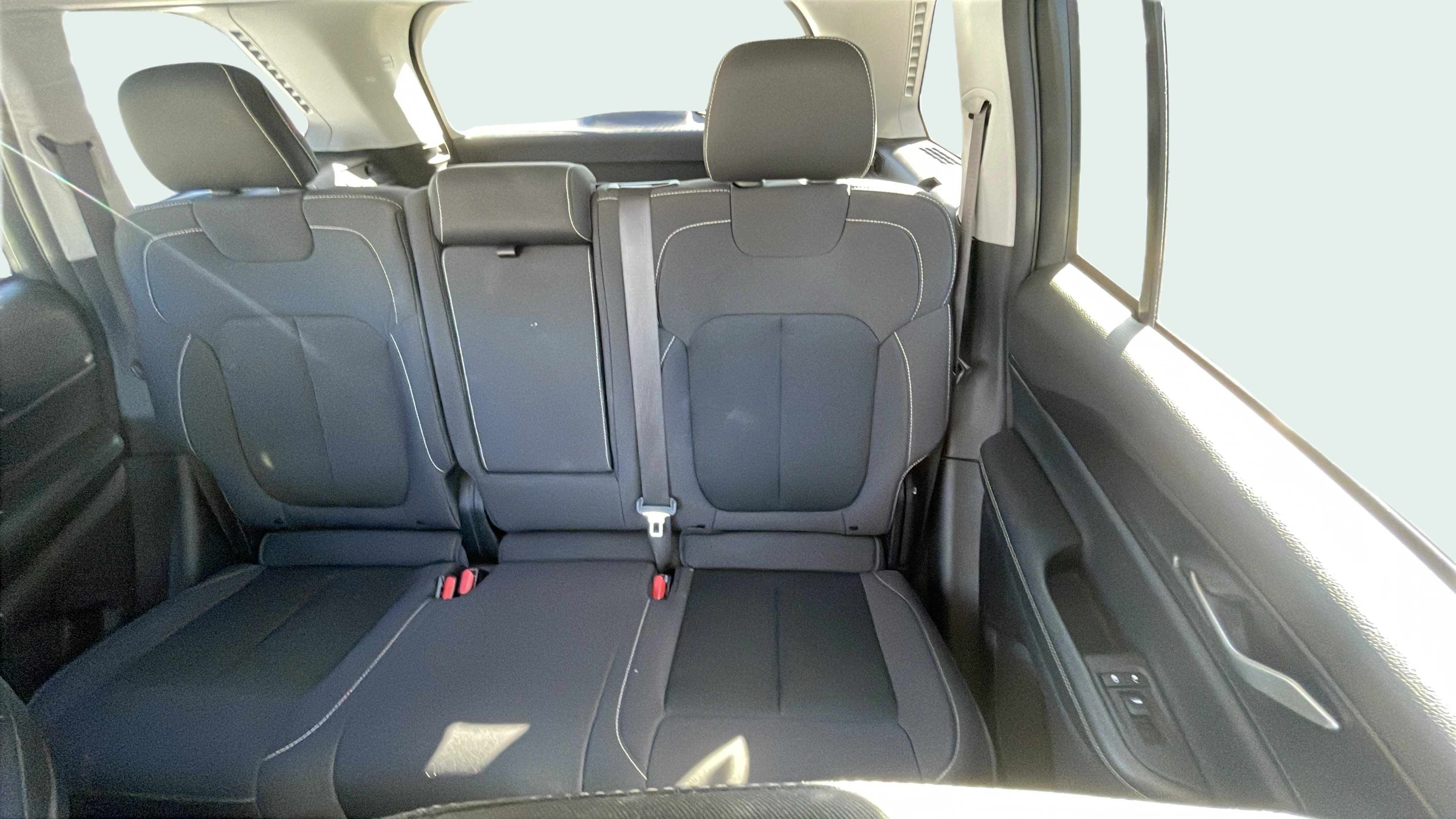 Vehicle interior 2