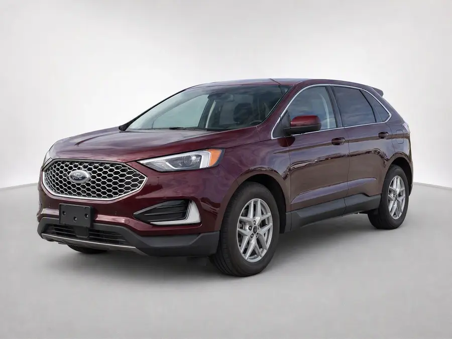 2024 Ford Edge — image 1 of 9