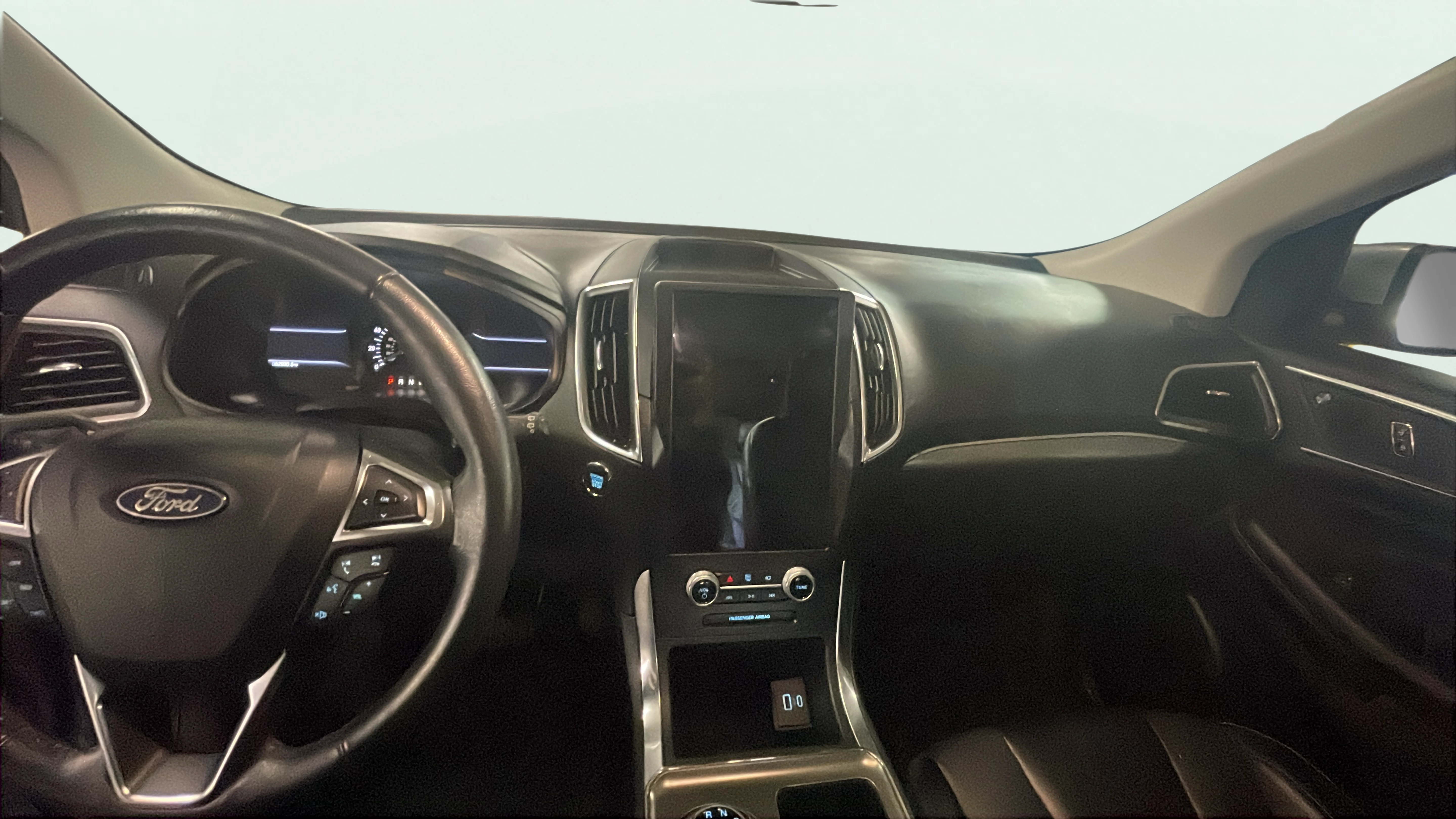 Vehicle interior 360 preview