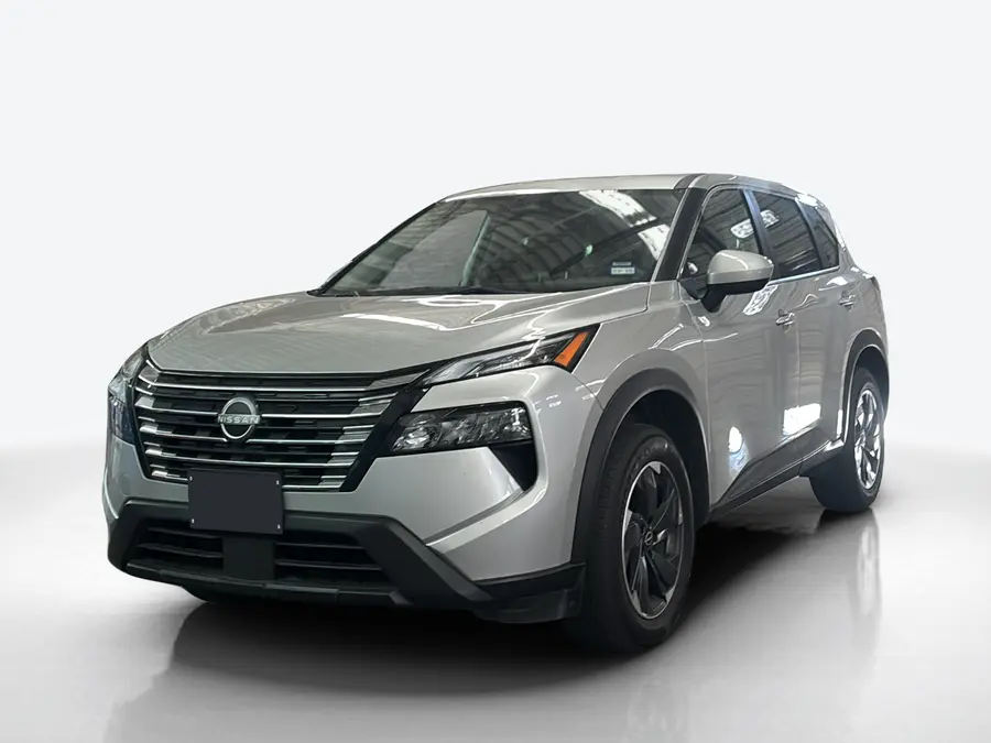 2024 Nissan Rogue — image 1 of 8