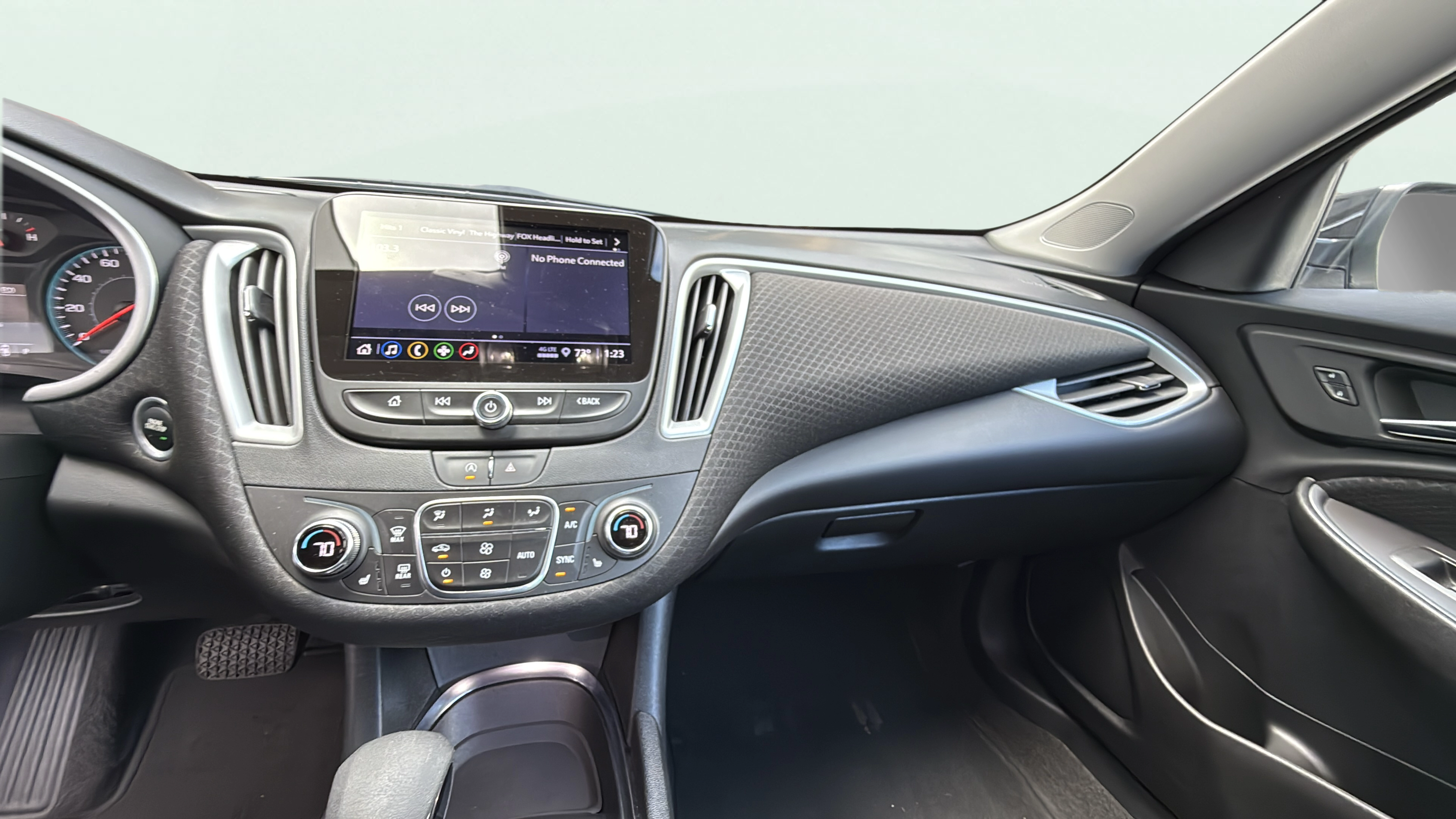 Vehicle interior 360 preview