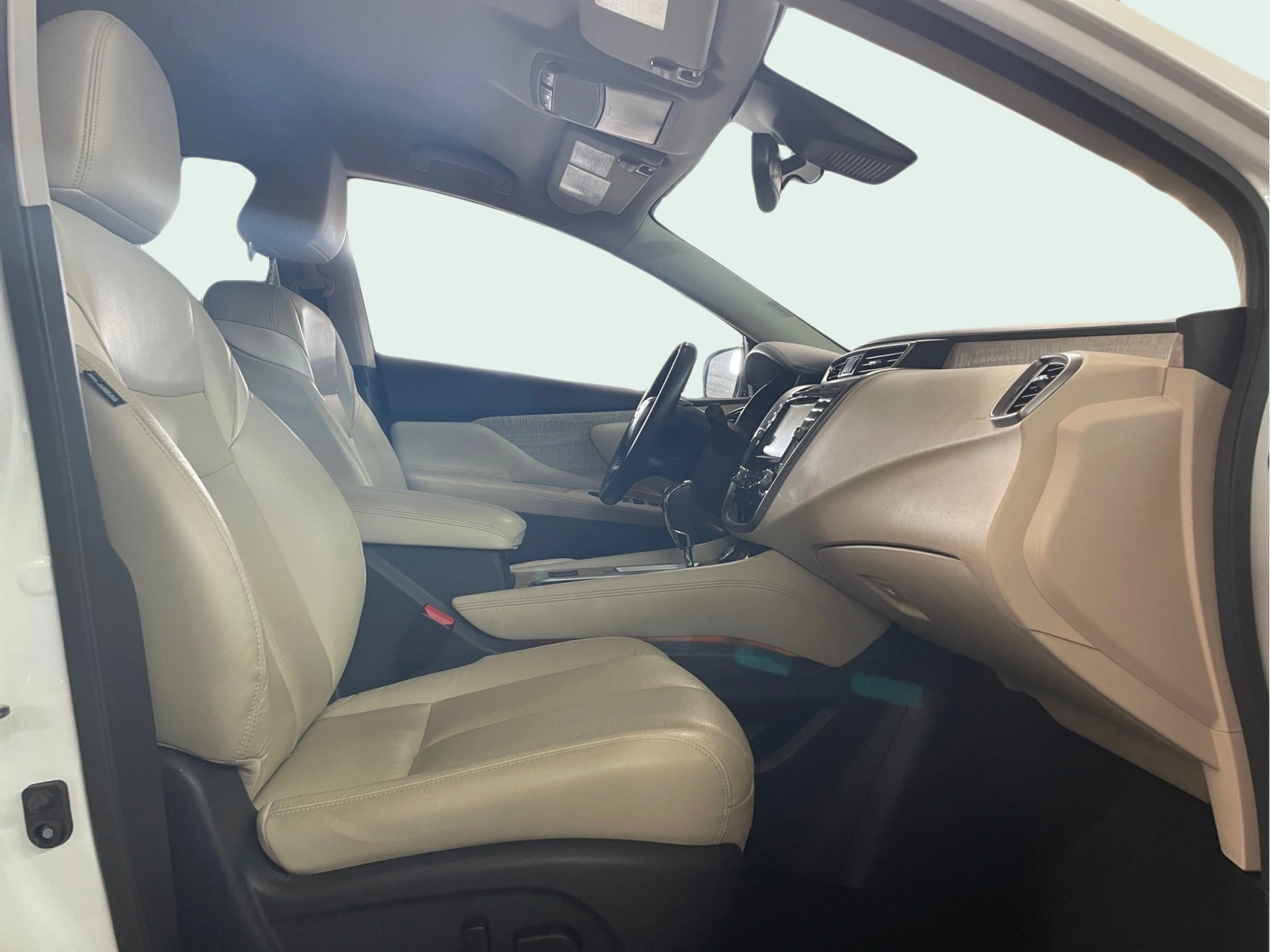 Vehicle interior 360 preview
