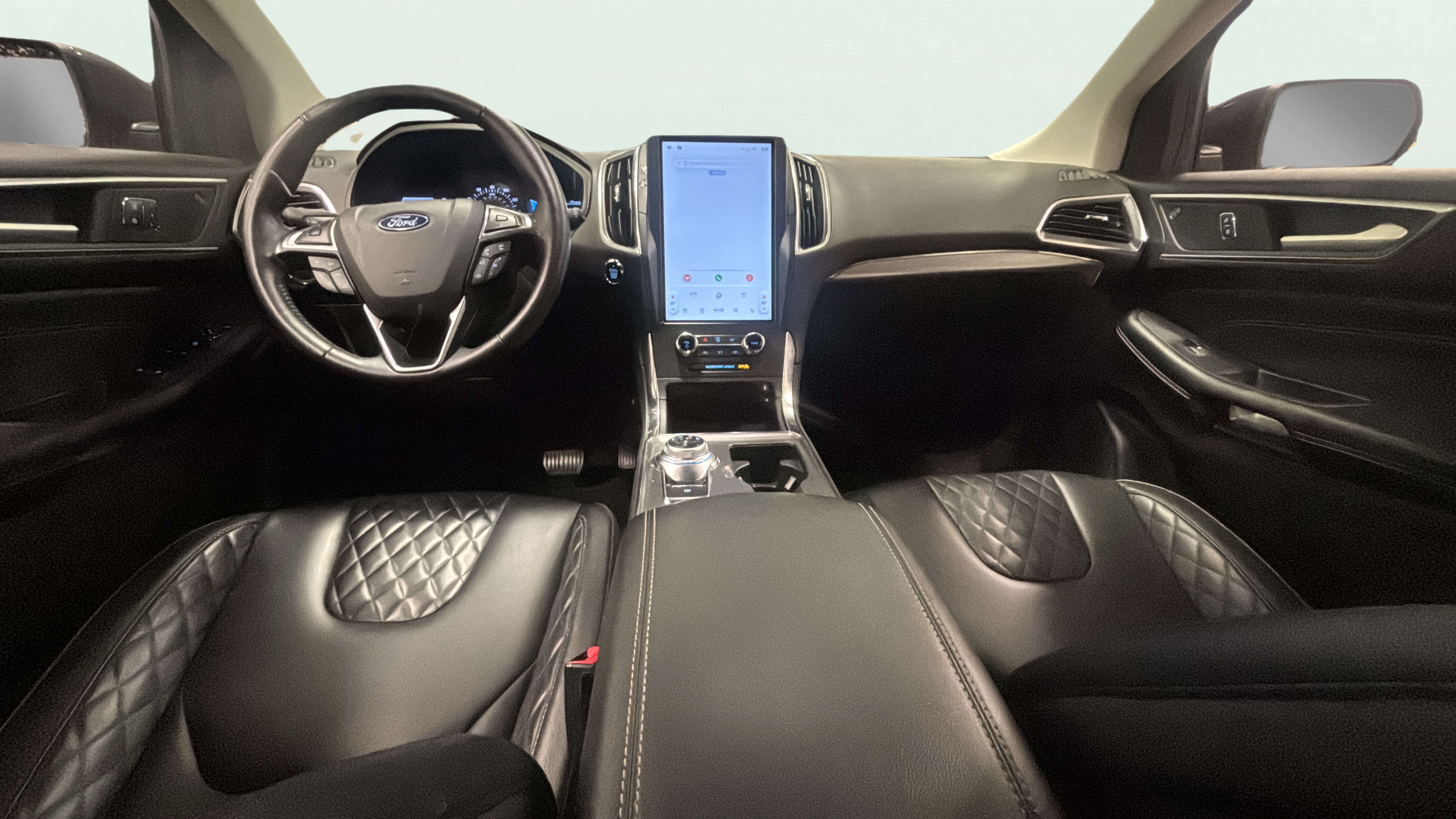 Vehicle interior 360 preview
