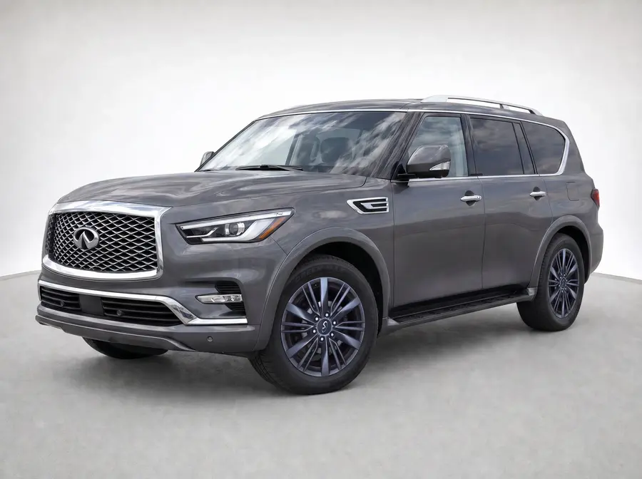 2024 INFINITI QX80 — image 1 of 9