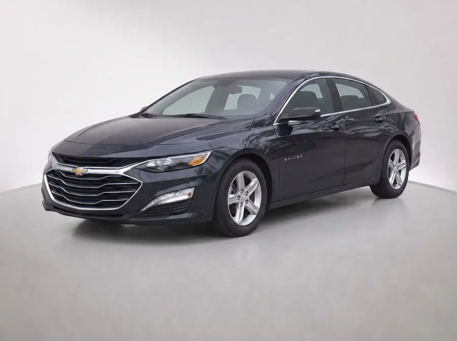2023 Chevrolet Malibu — image 1 of 9
