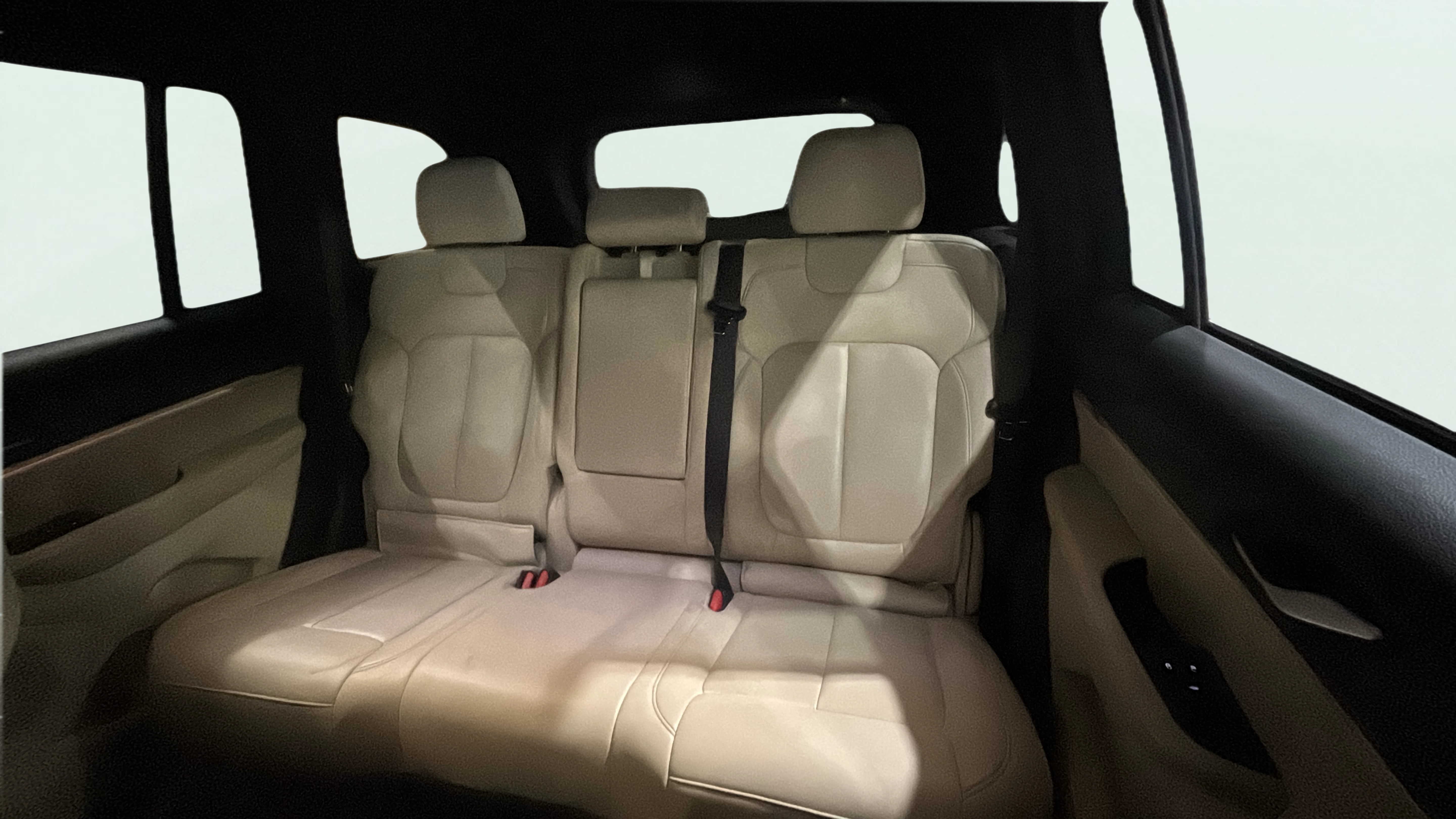 Vehicle interior 2