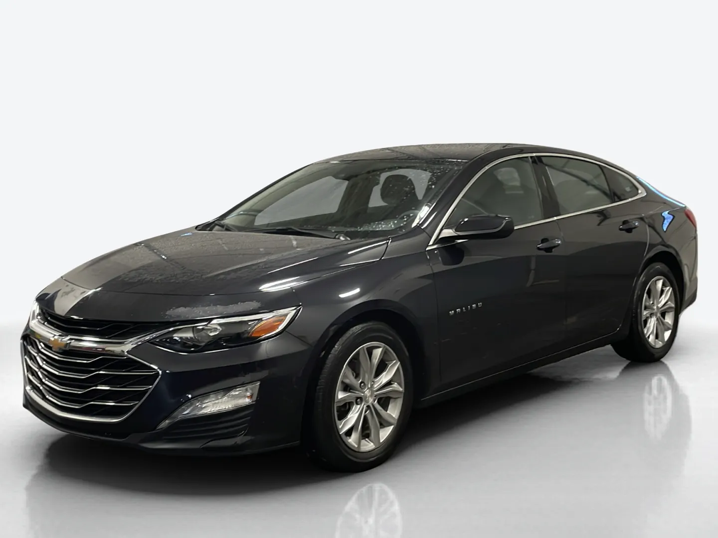 2023 Chevrolet Malibu — image 1 of 8