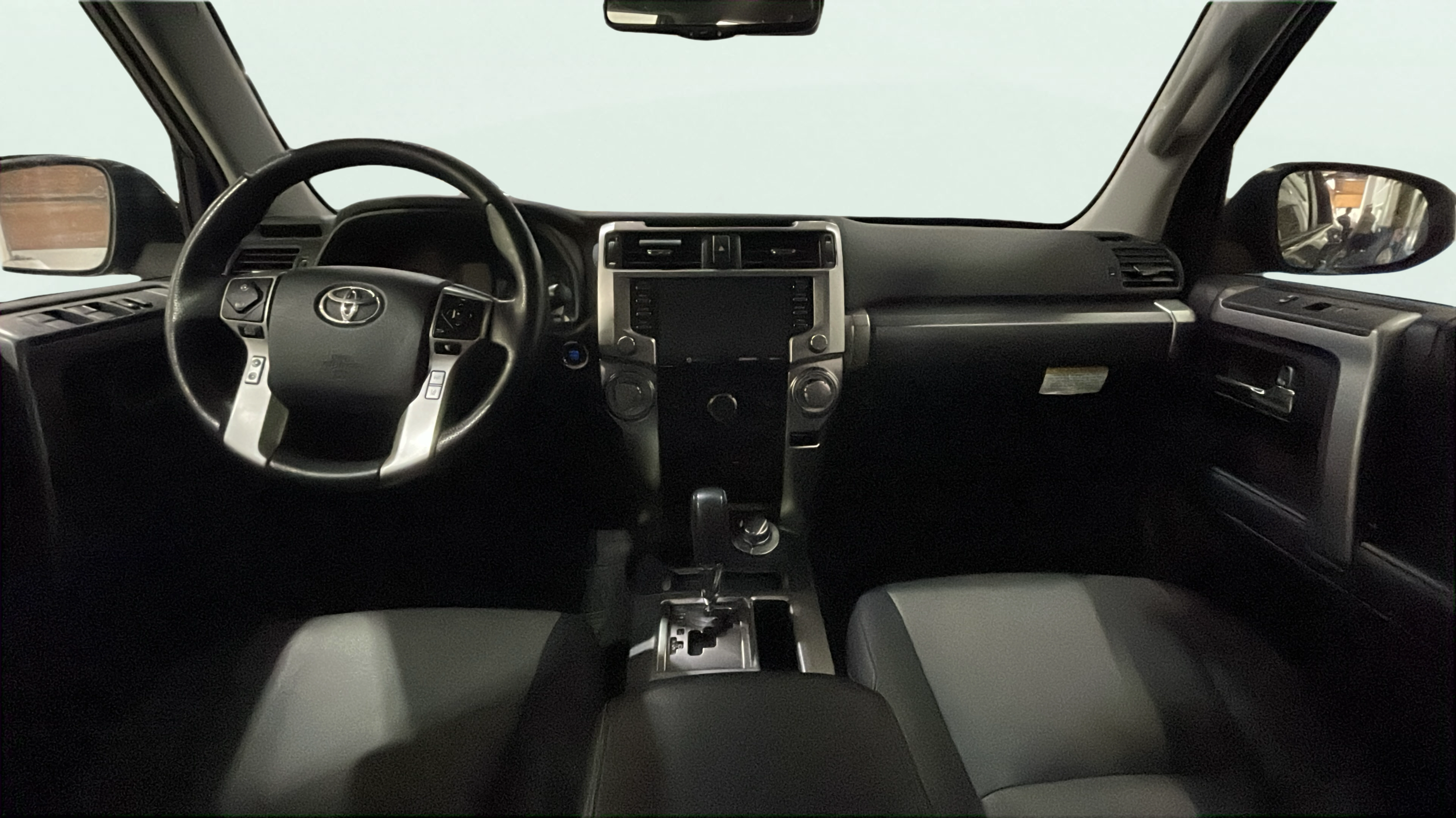 Vehicle interior 360 preview