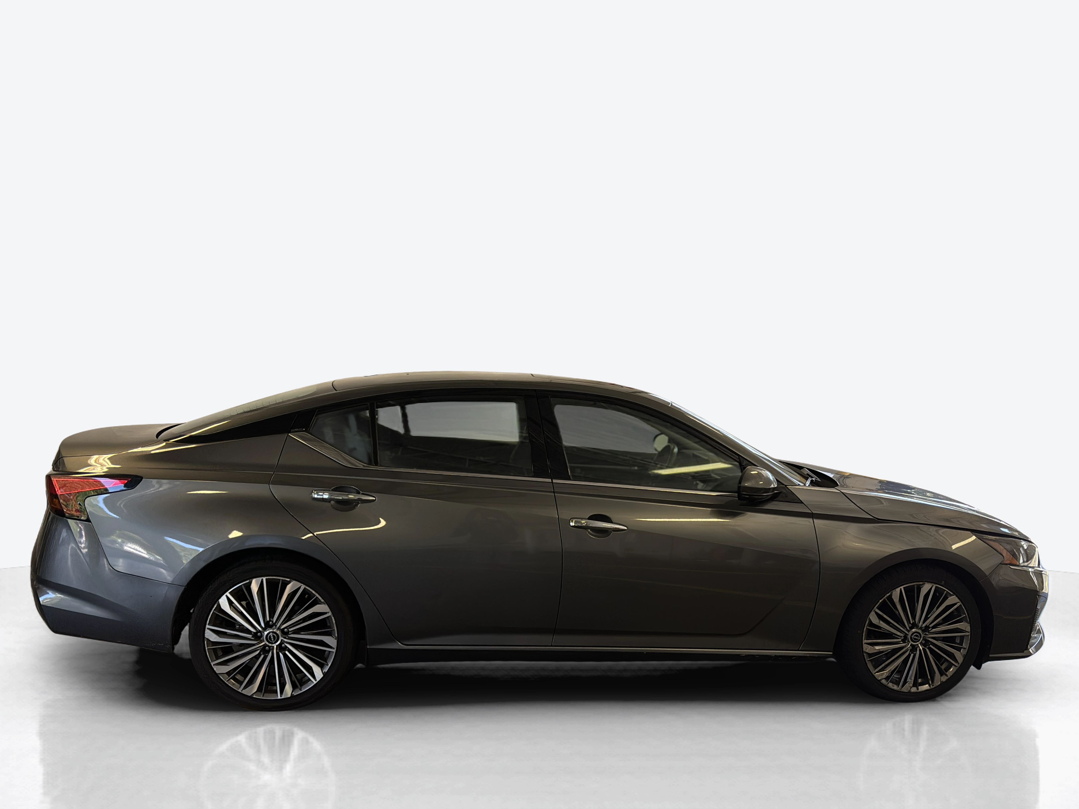 Vehicle exterior side