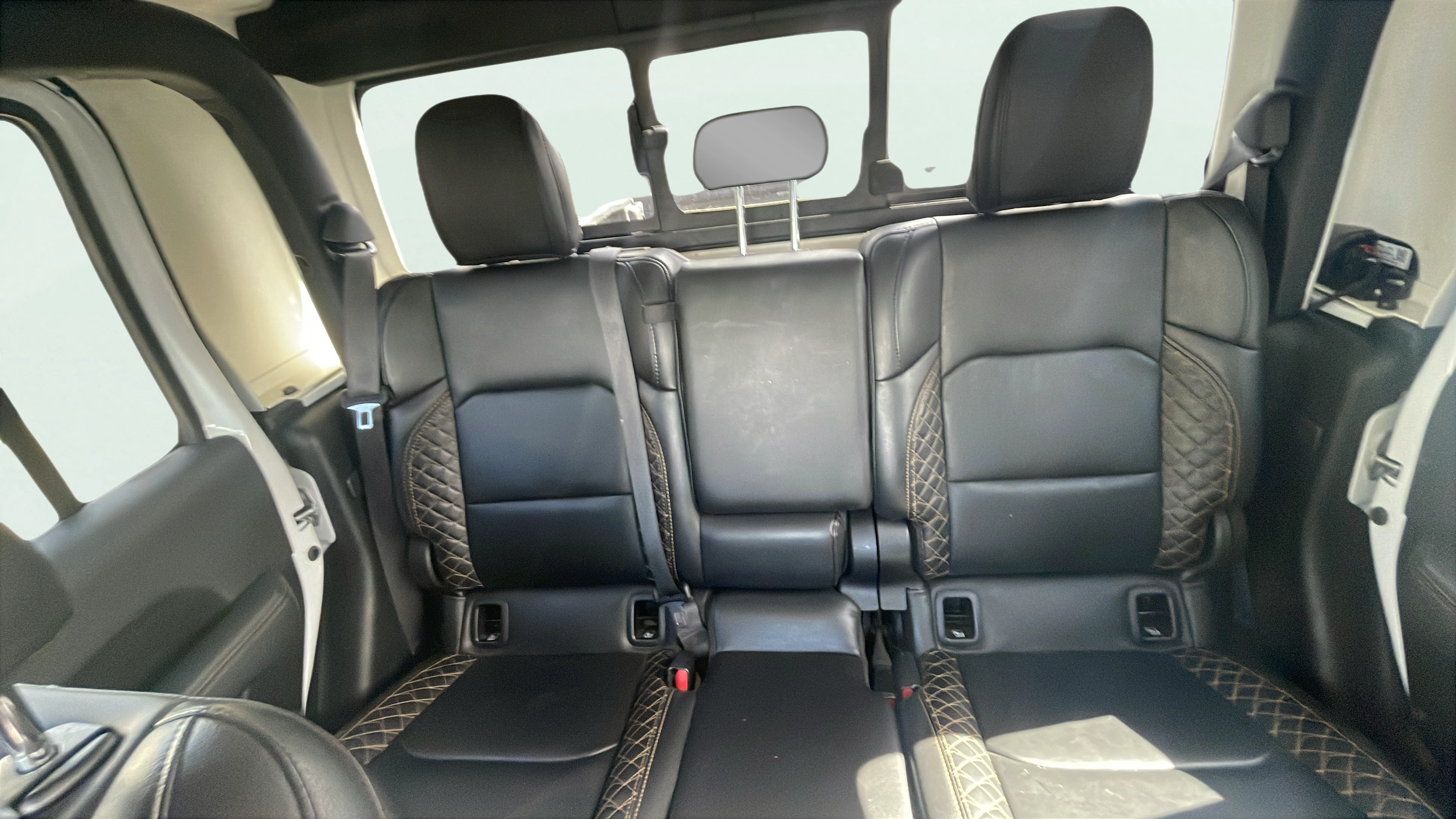 Vehicle interior 2