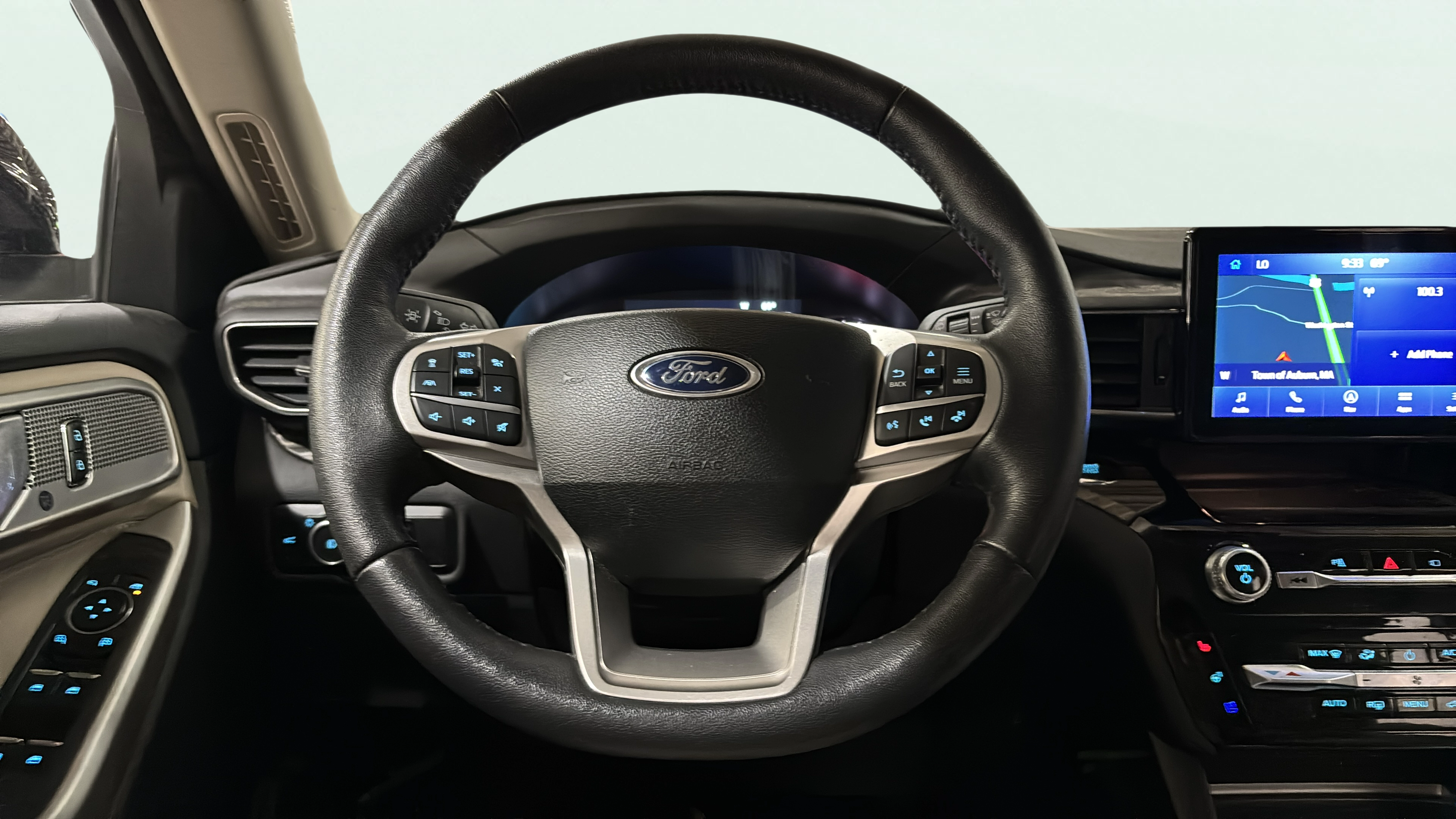 Vehicle interior 1
