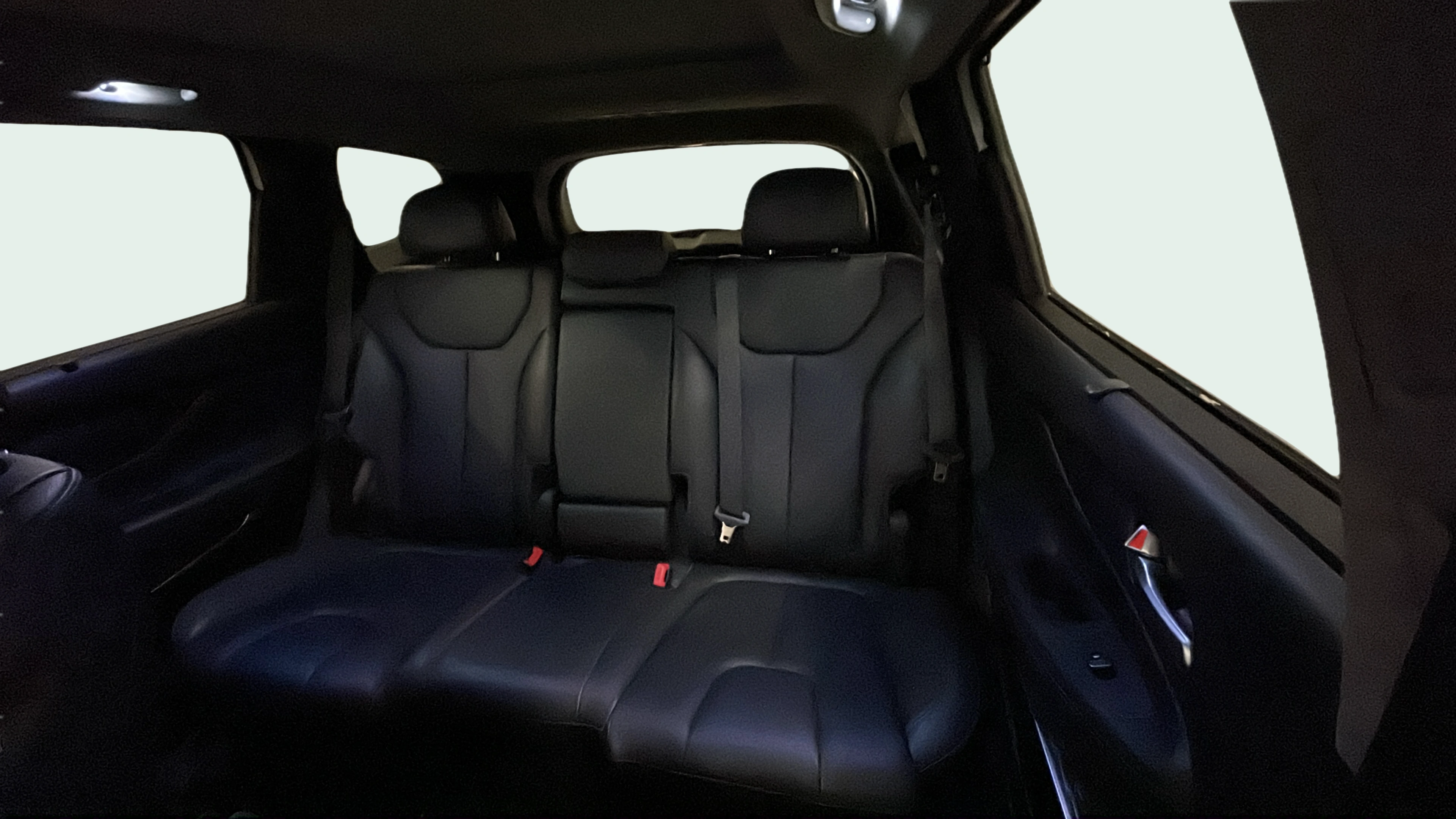 Vehicle interior 2