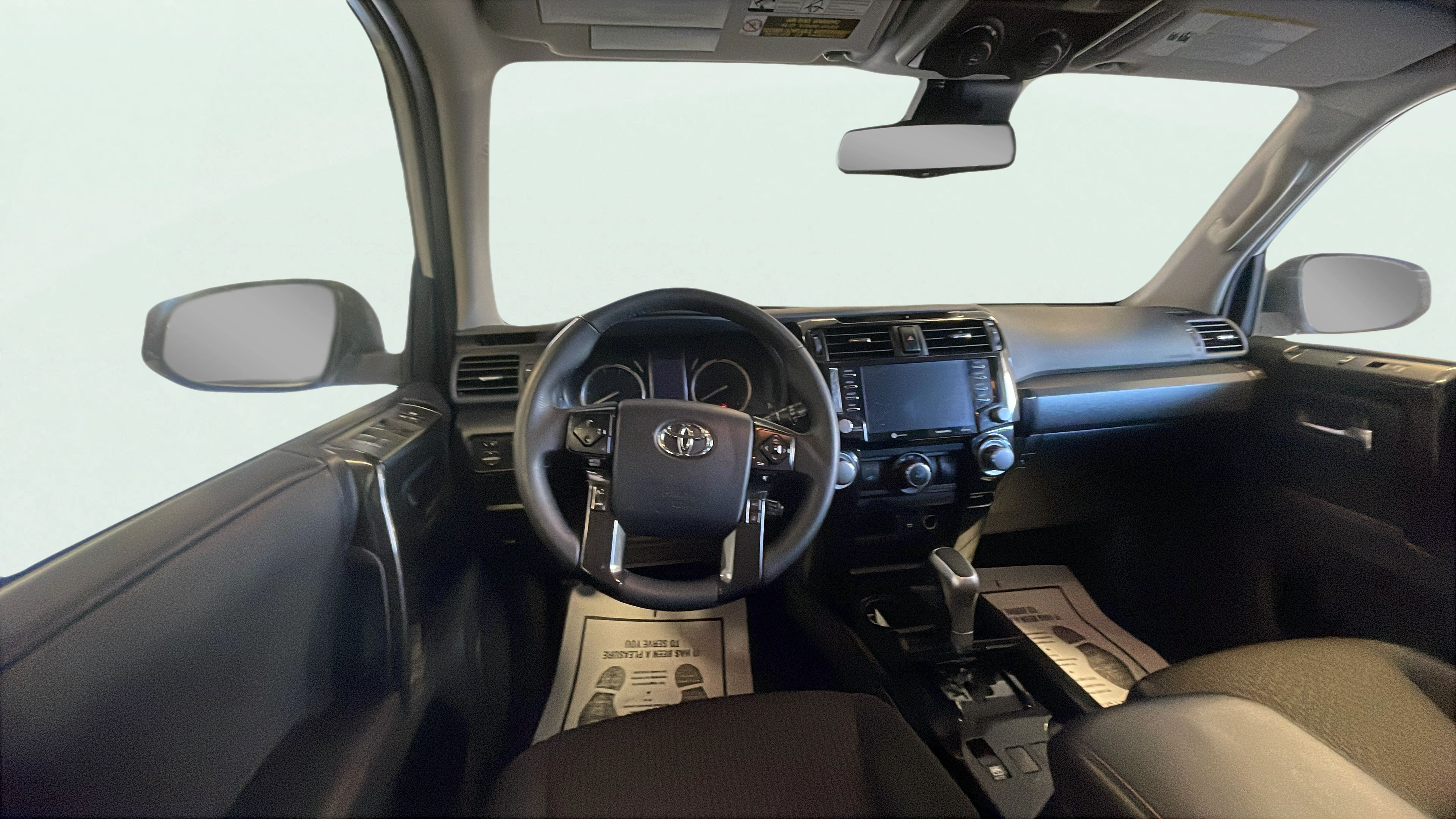 Vehicle interior 360 preview