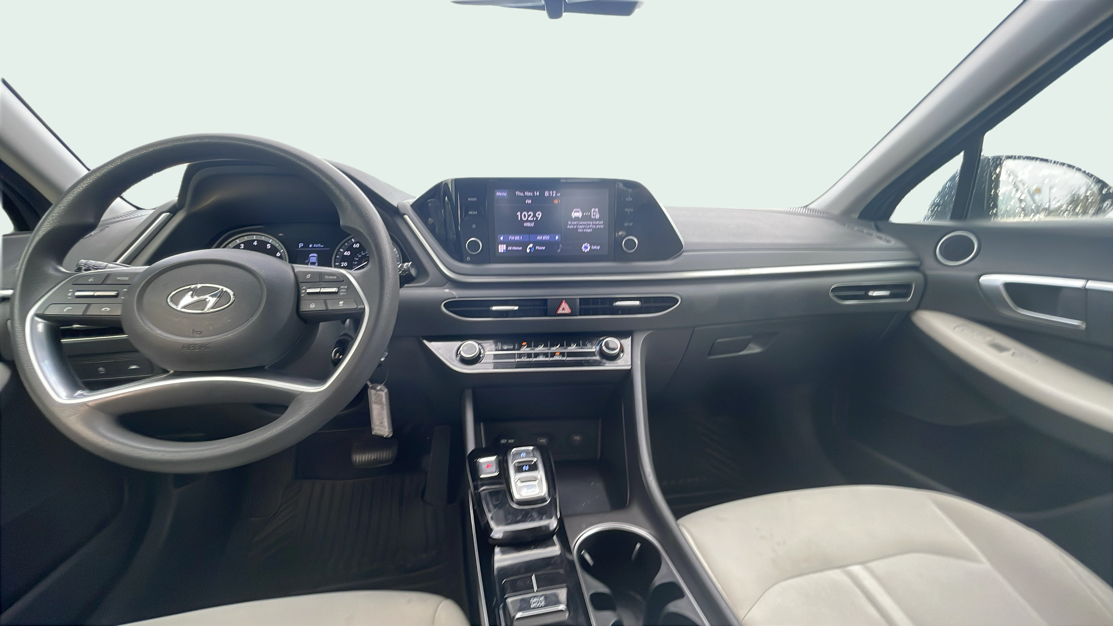 Vehicle interior 360 preview