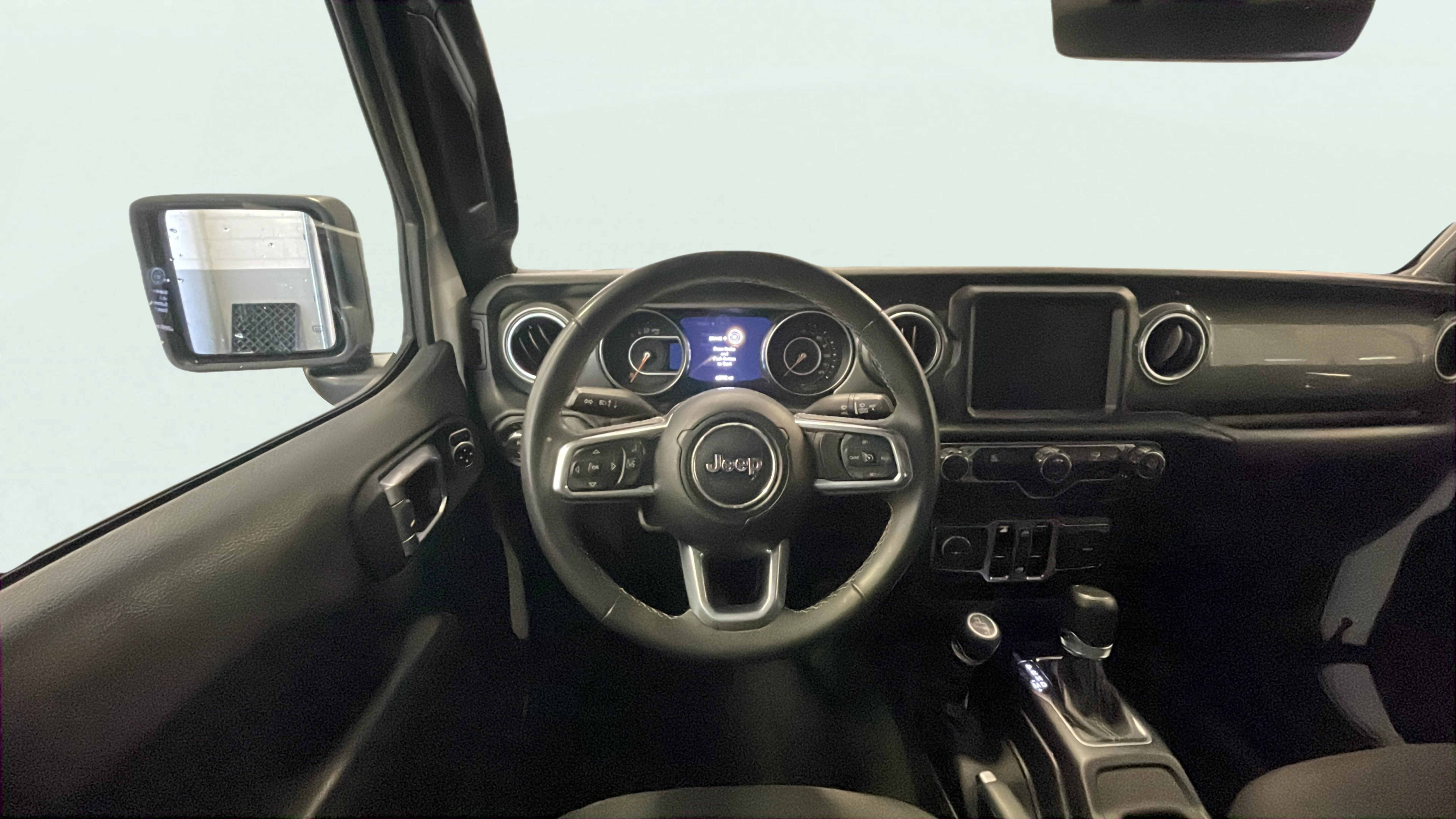 Vehicle interior 360 preview