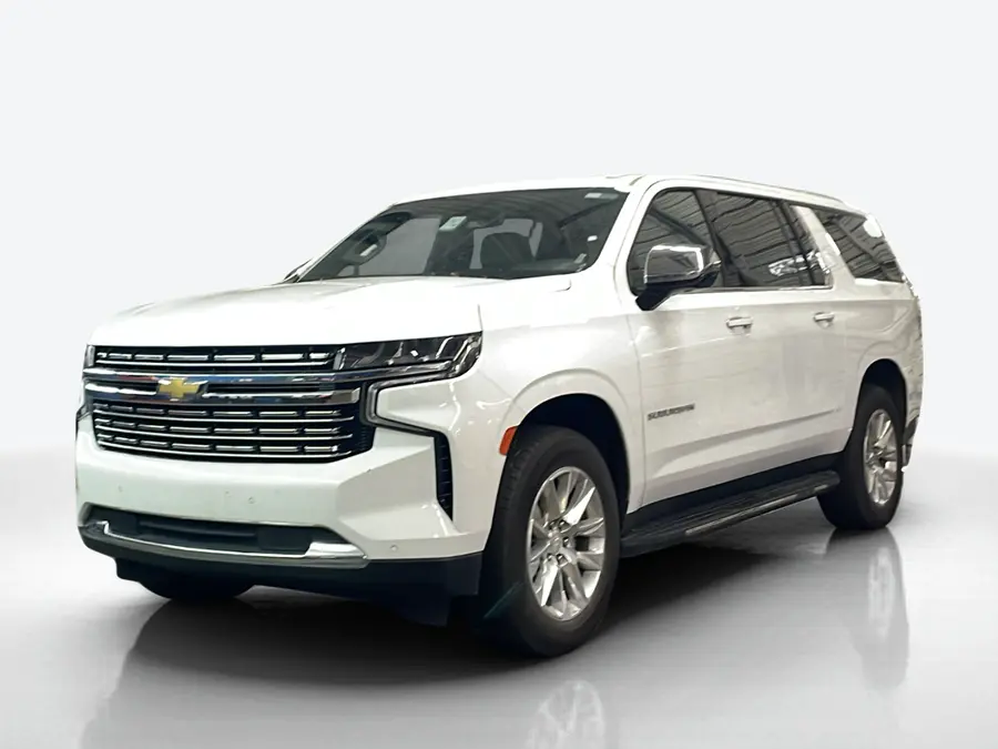 2023 Chevrolet Suburban — image 1 of 6