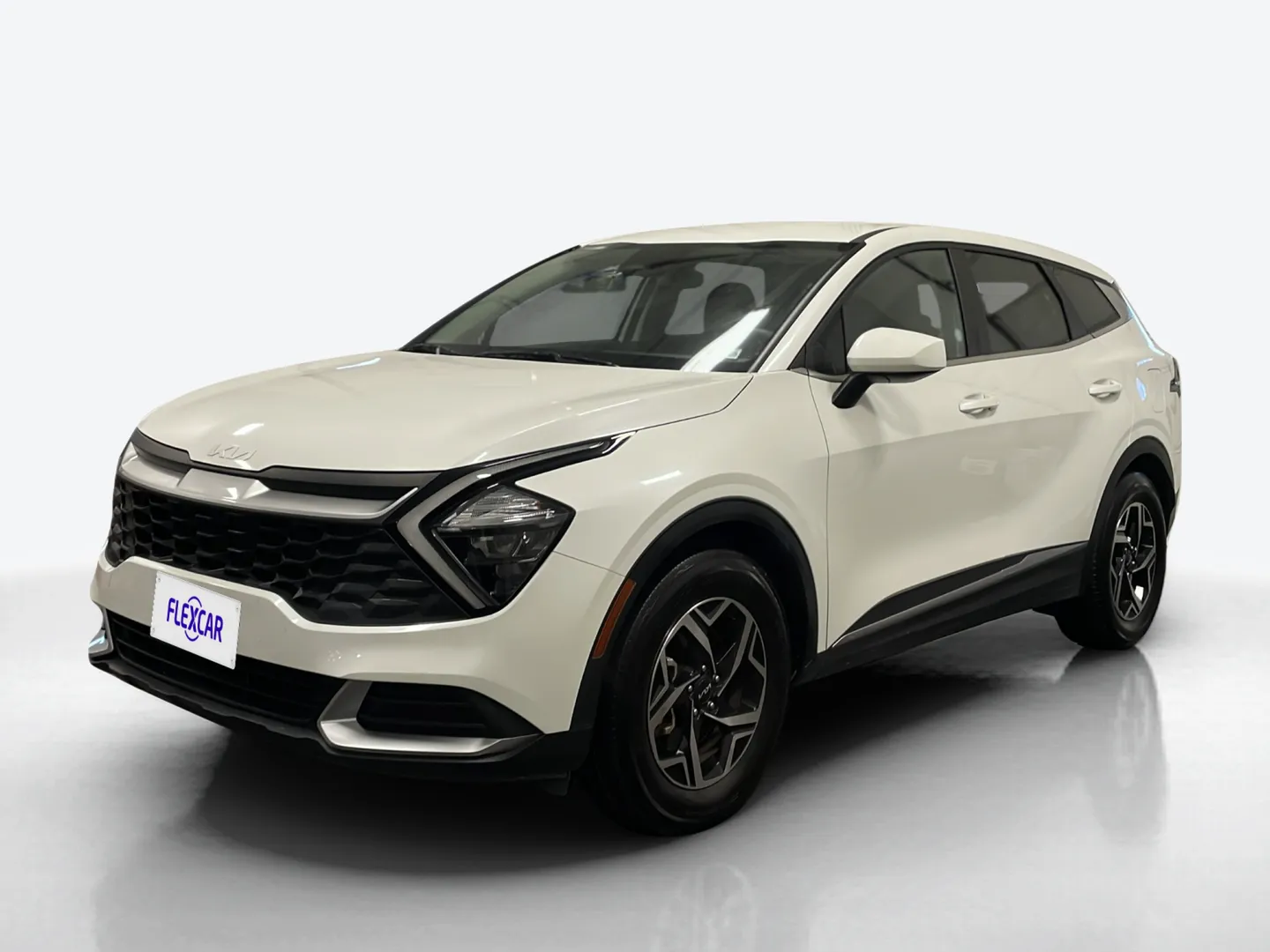 2023 Kia Sportage — image 1 of 6