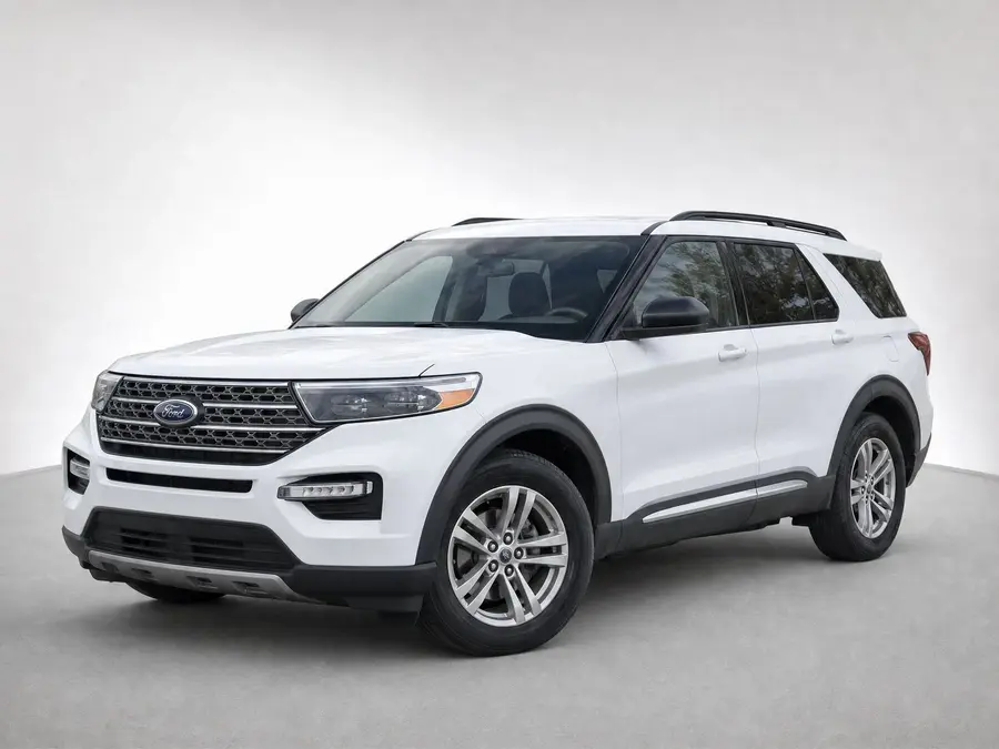 2023 Ford Explorer — image 1 of 9