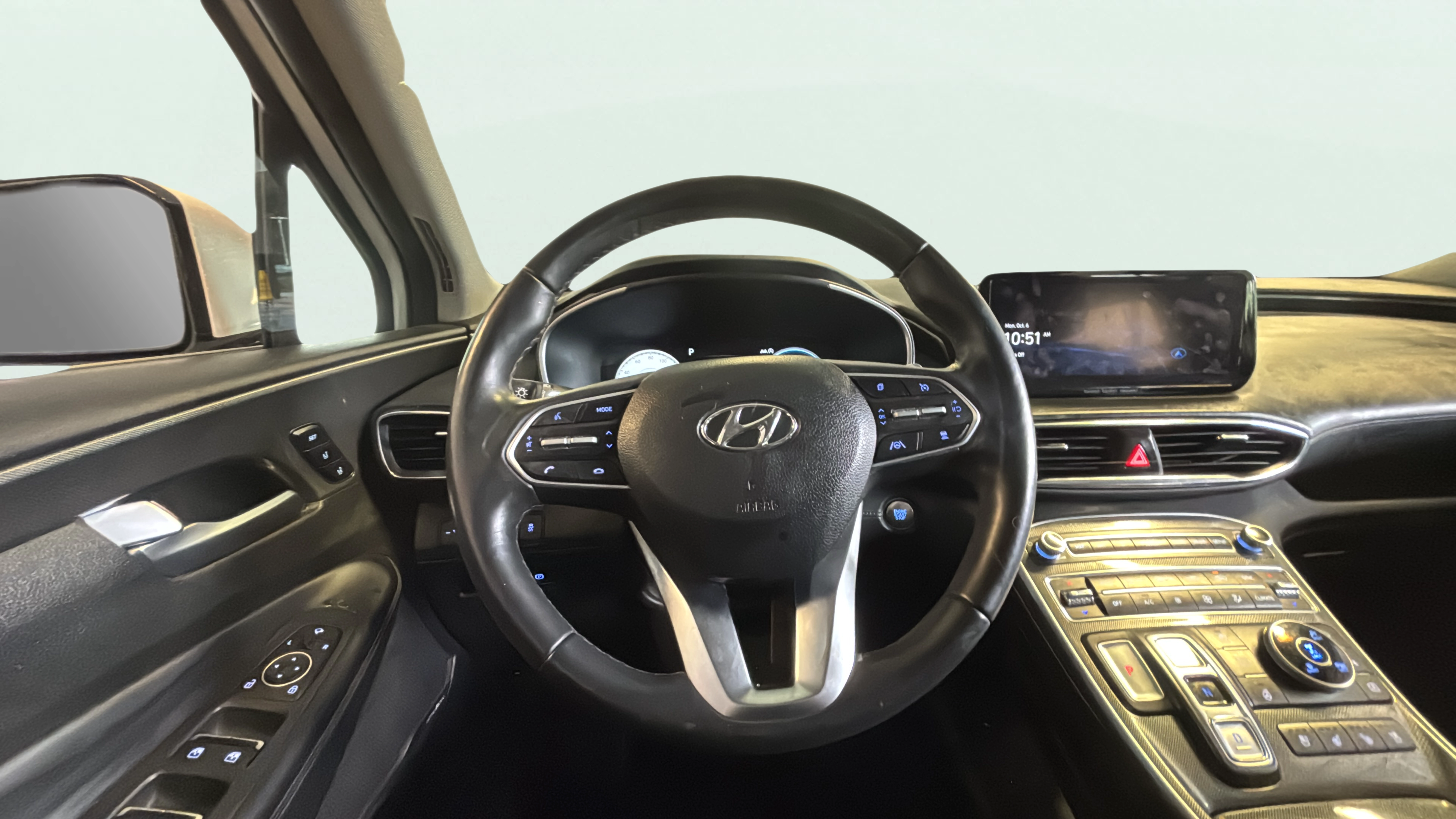 Vehicle interior 360 preview