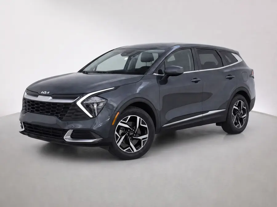 2023 Kia Sportage — image 1 of 9