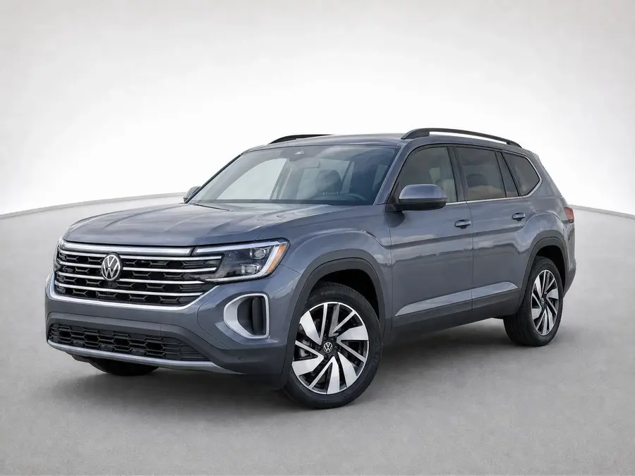 2024 Volkswagen Atlas — image 1 of 9
