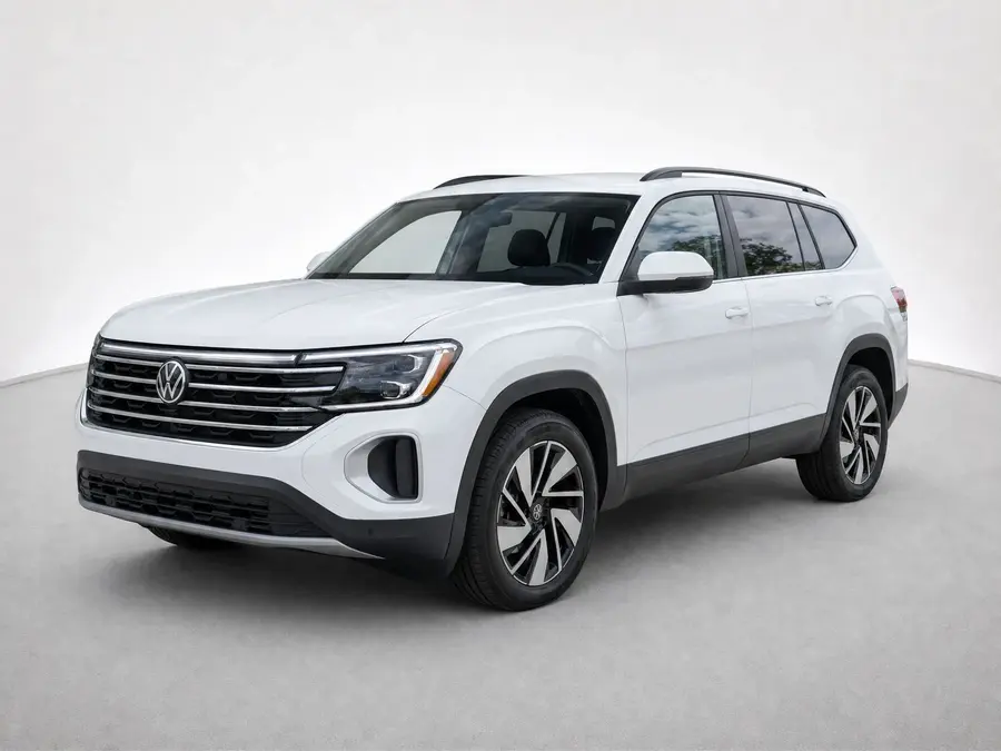 2024 Volkswagen Atlas — image 1 of 9