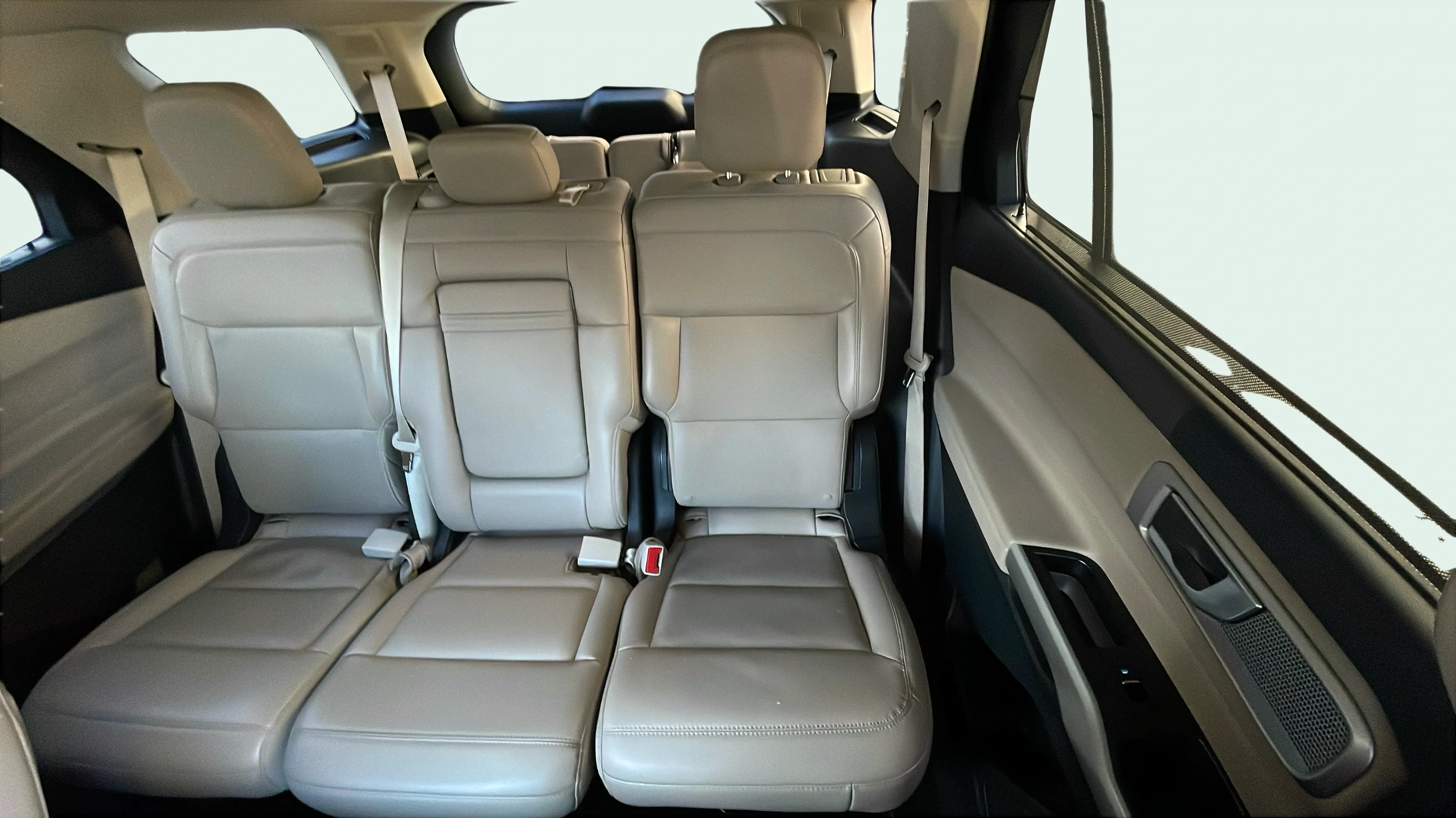 Vehicle interior 2