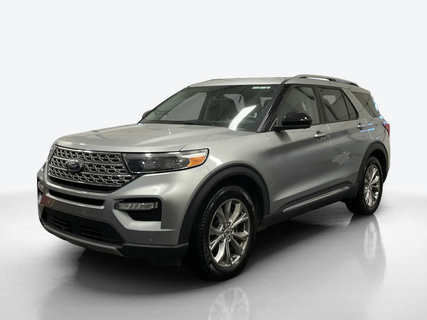2023 Ford Explorer — image 1 of 6