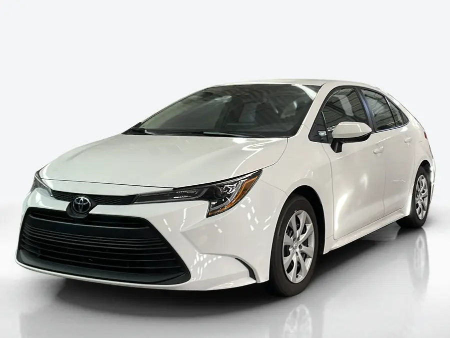 2024 Toyota Corolla — image 1 of 5