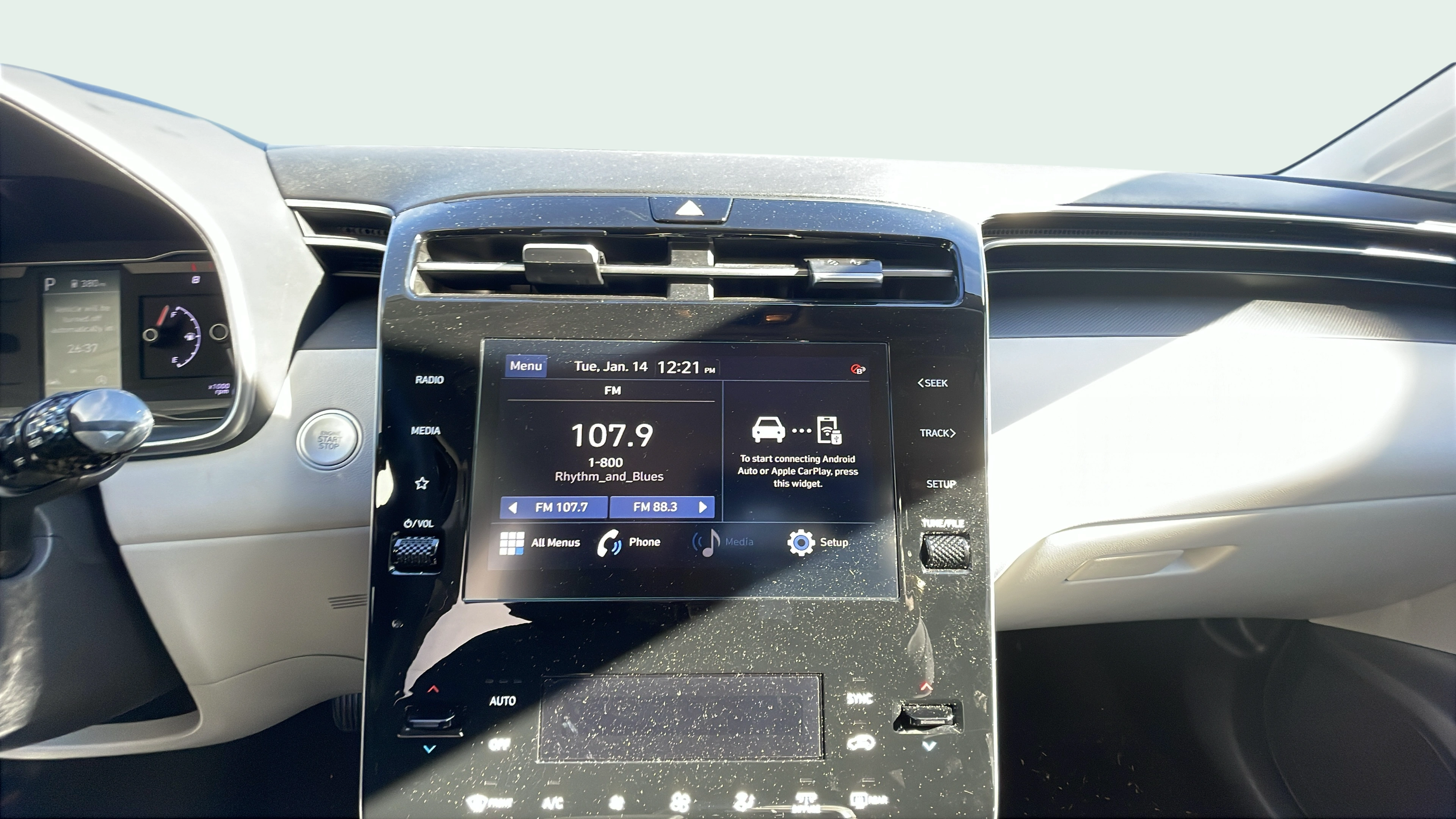 Vehicle interior 360 preview